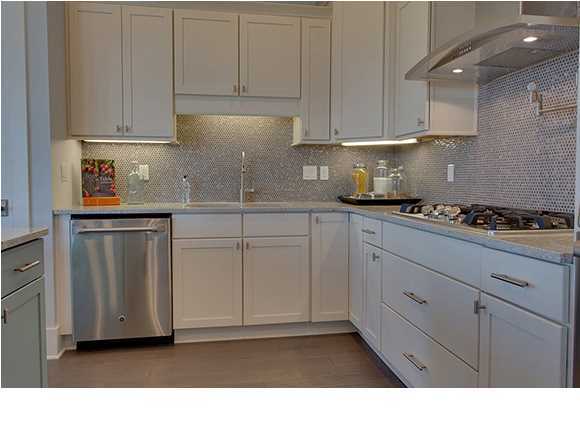 HIGHLAND PARKS - Residential