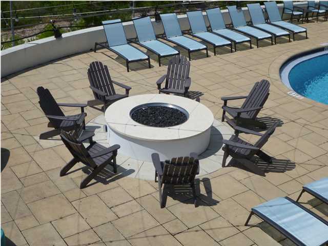 HIGHLAND PARKS - Residential