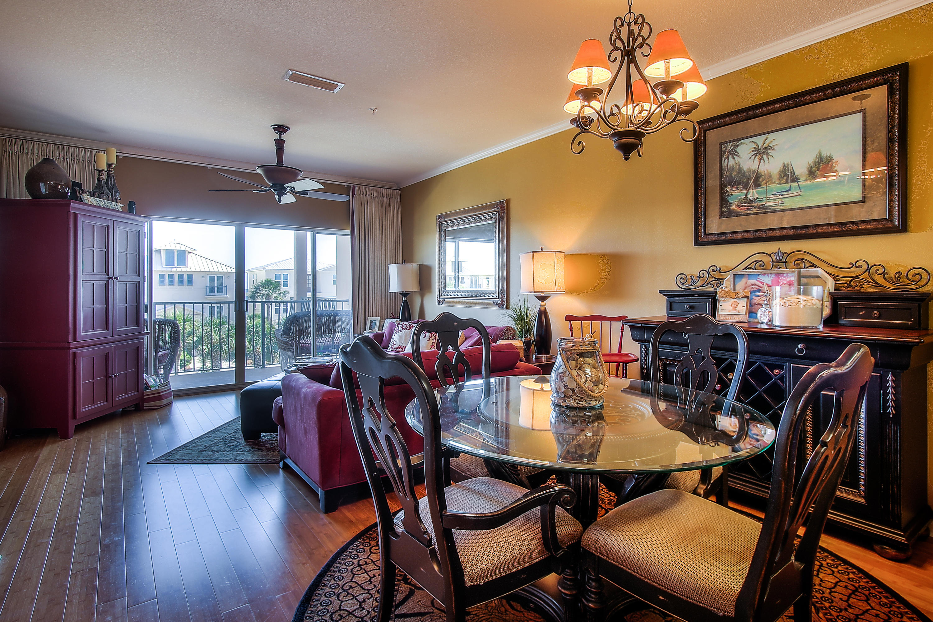 EMERALD WATERS - Residential