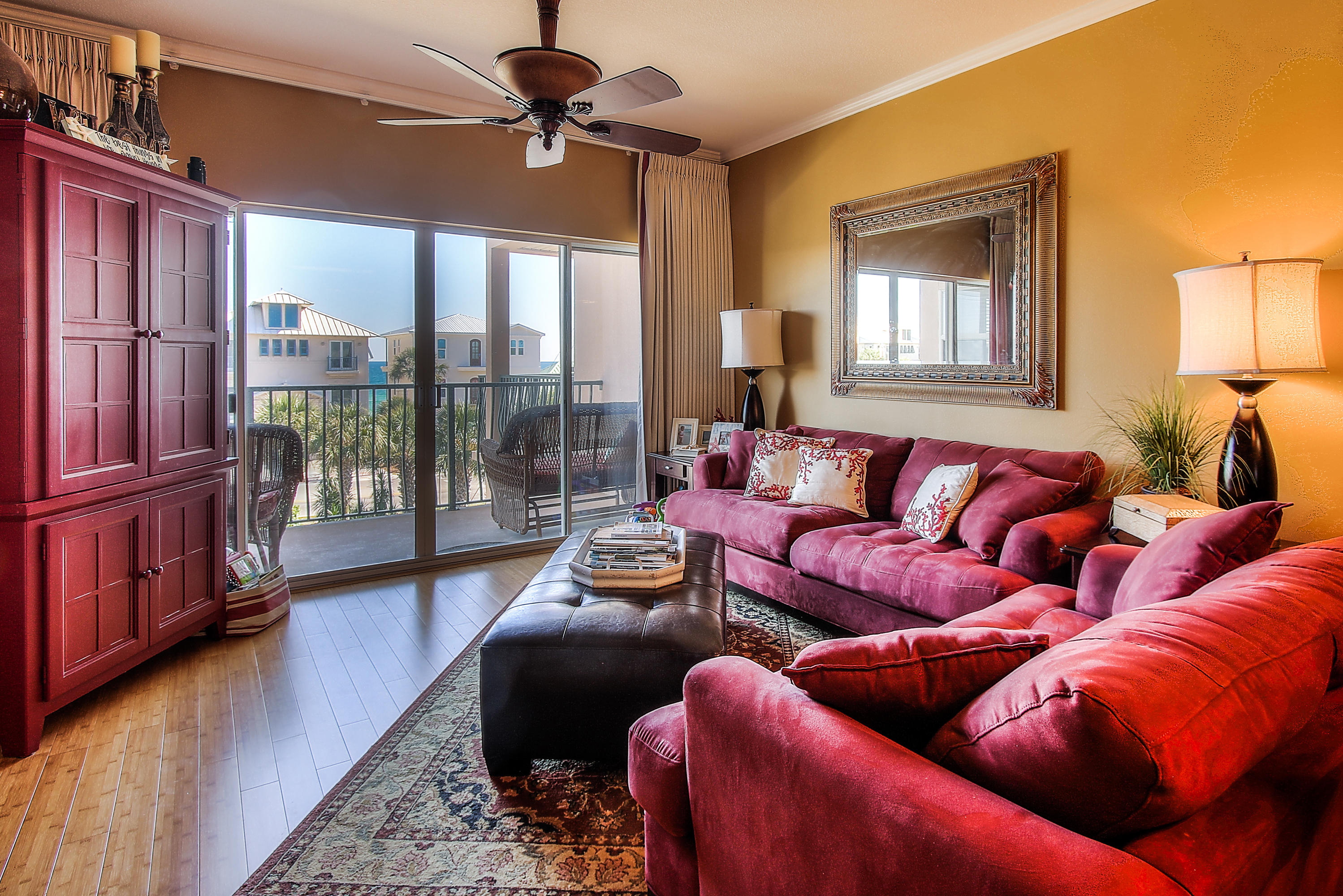 EMERALD WATERS - Residential