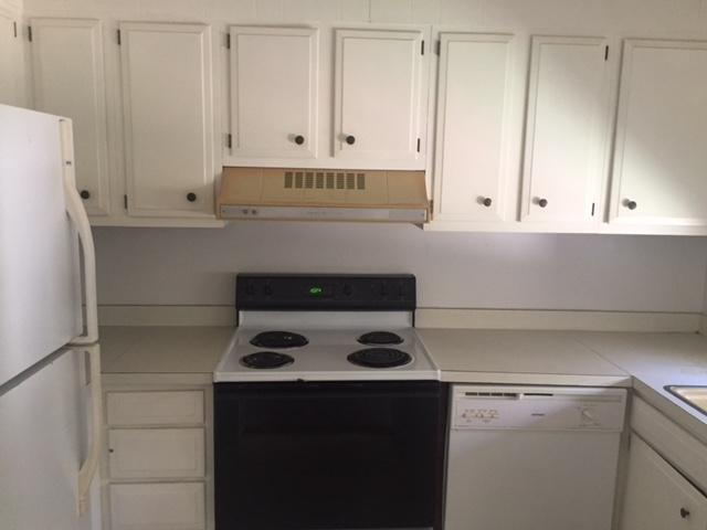 EDGE WATER VILLAGE NORTH LOT 4 BLK 2 - Residential