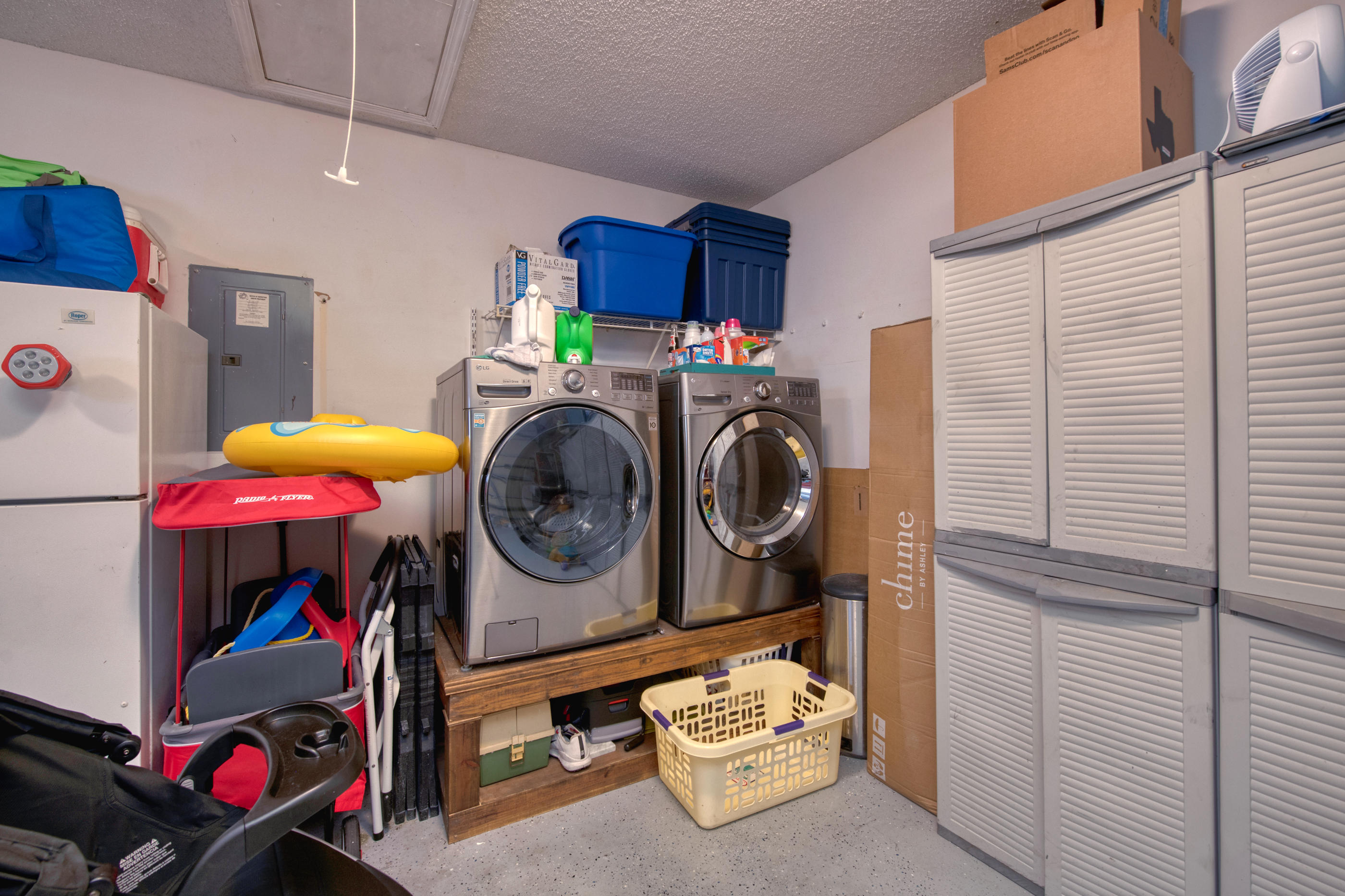 WATERFORD ESTATES S/D - Residential