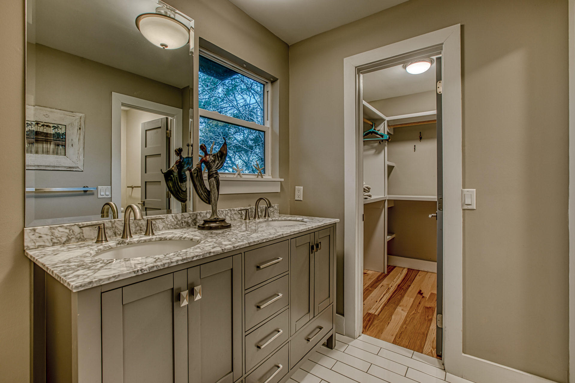 EASTERN LAKE S/D - Residential