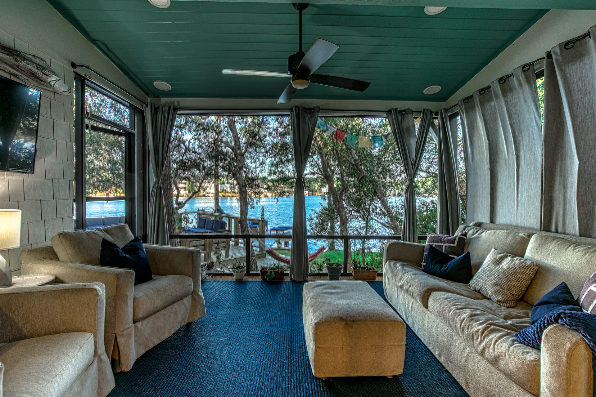 EASTERN LAKE S/D - Residential