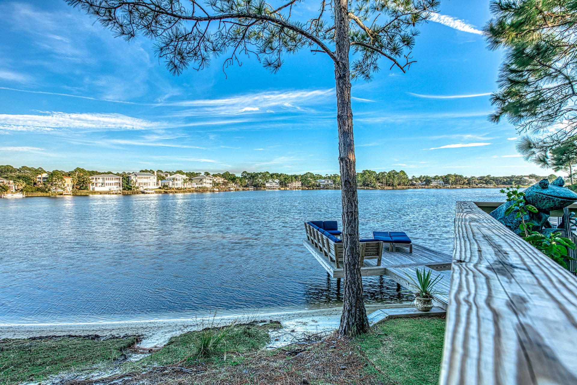 EASTERN LAKE S/D - Residential