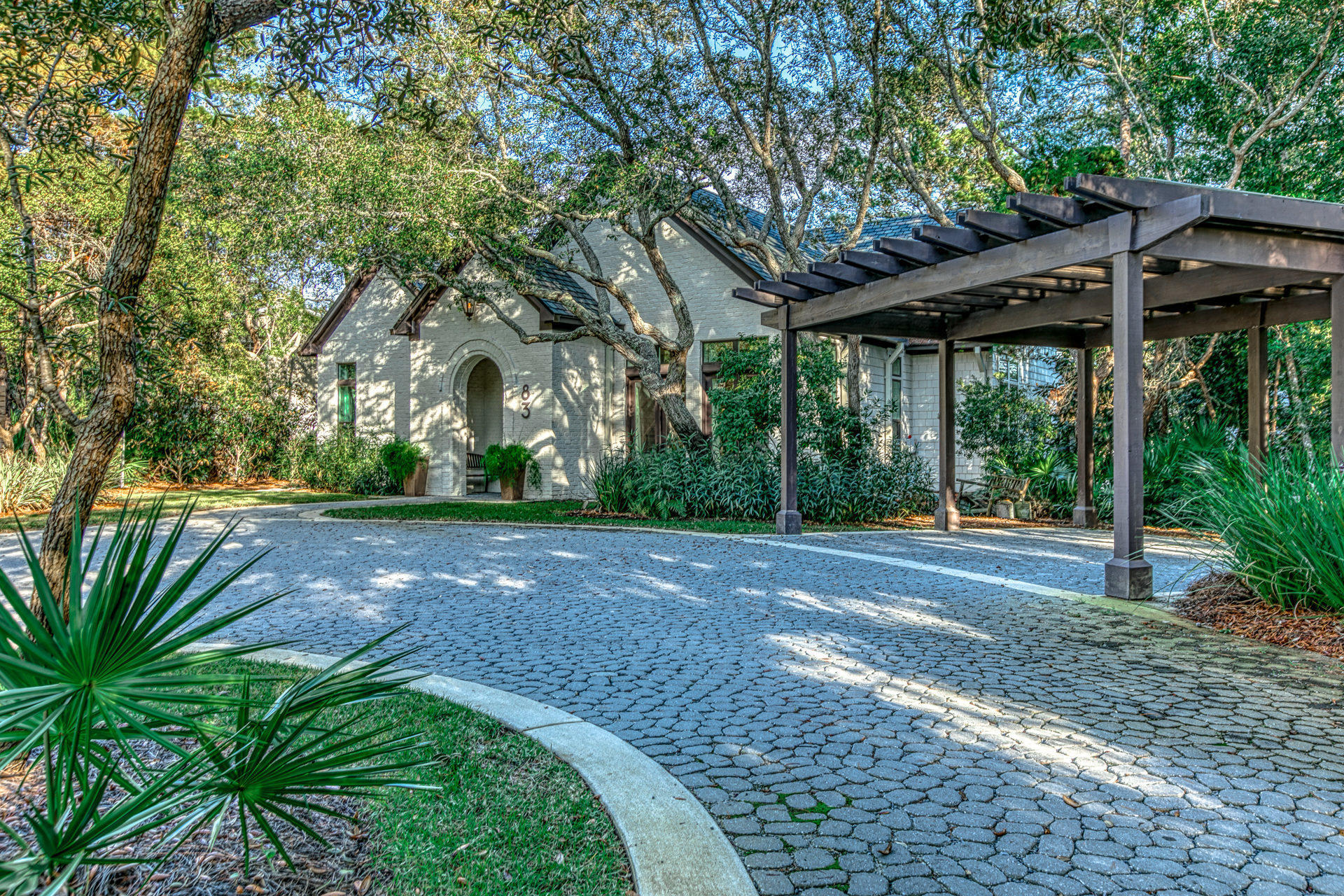 EASTERN LAKE S/D - Residential