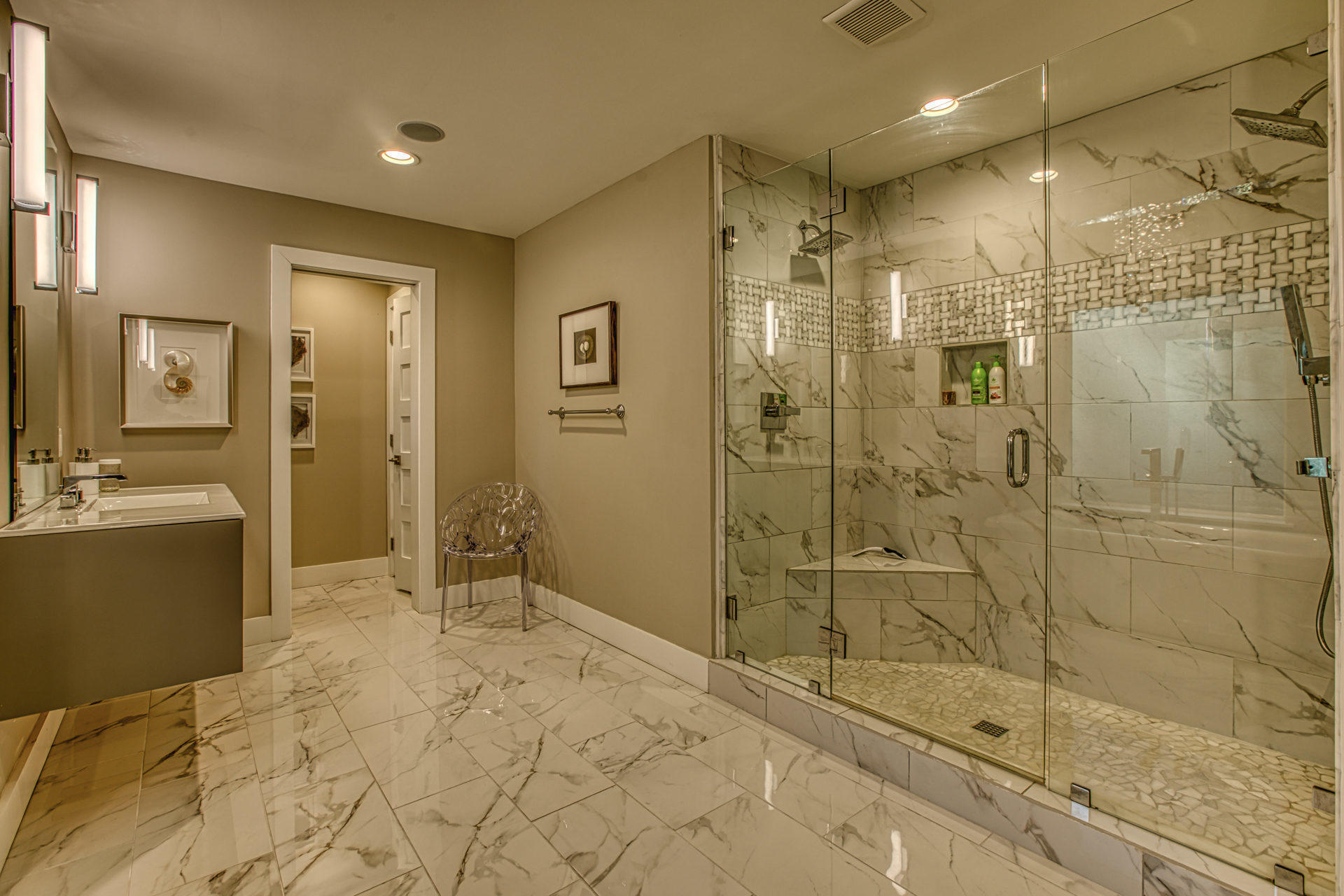 EASTERN LAKE S/D - Residential