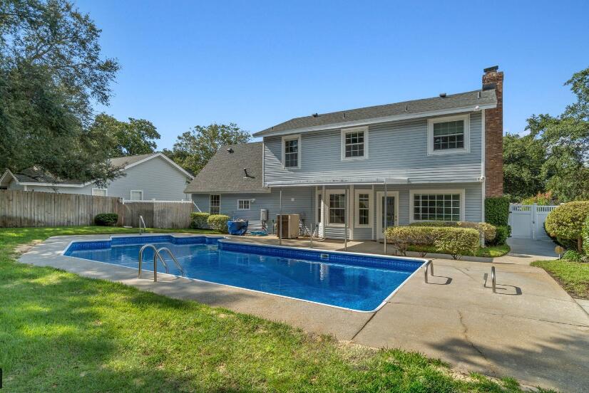 SPENCERS CROSSING - Residential