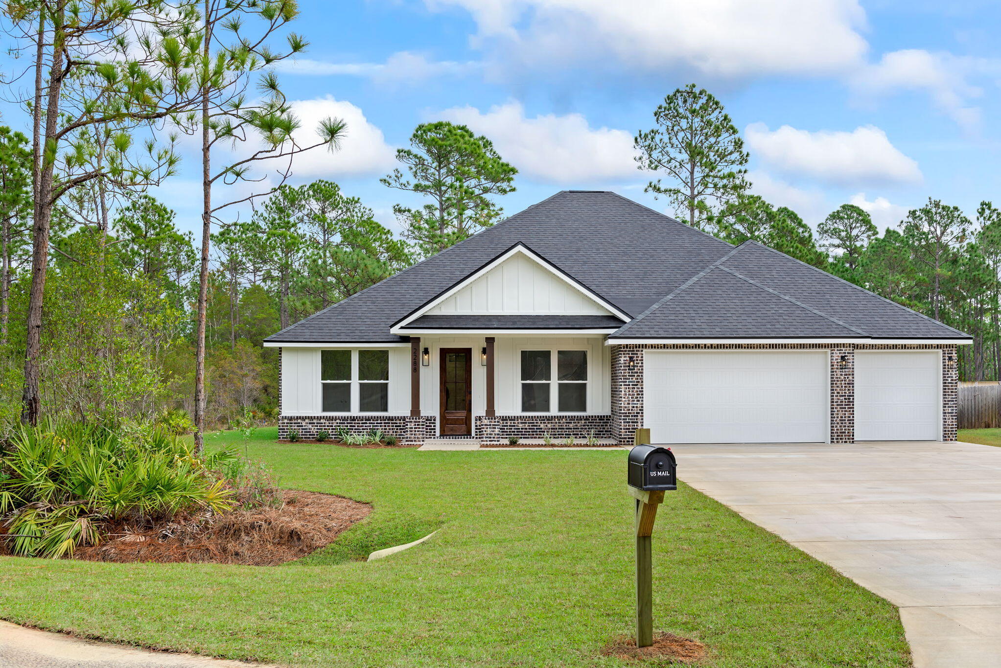 HOLLEY BY THE SEA - Residential