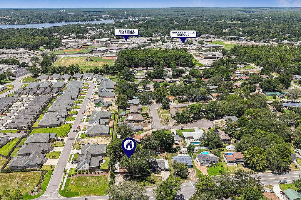 CREEKSIDE 3 - Residential