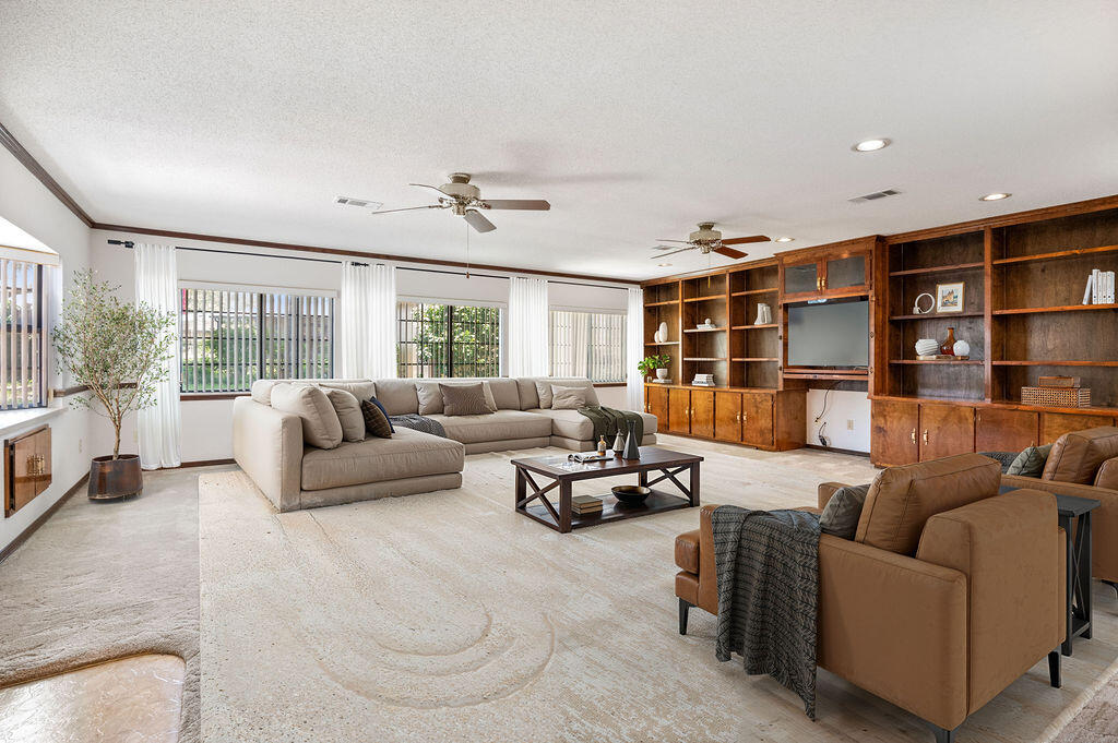 CREEKSIDE 3 - Residential