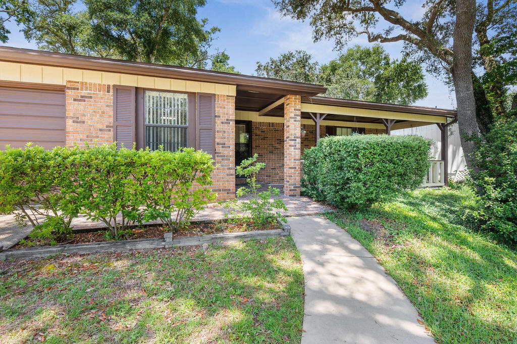 CREEKSIDE 3 - Residential