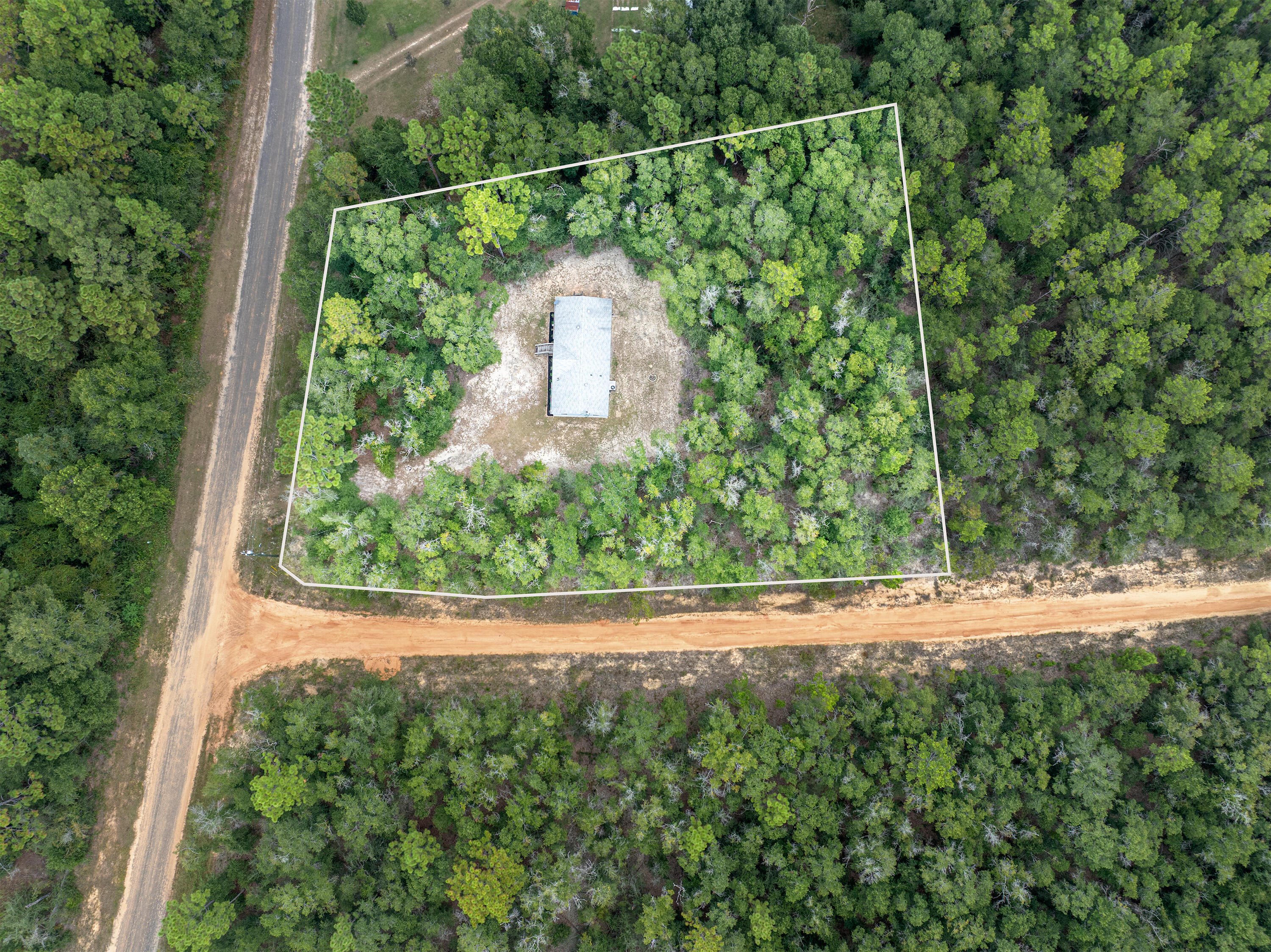 COUNTRY MANOR ESTATES - Residential