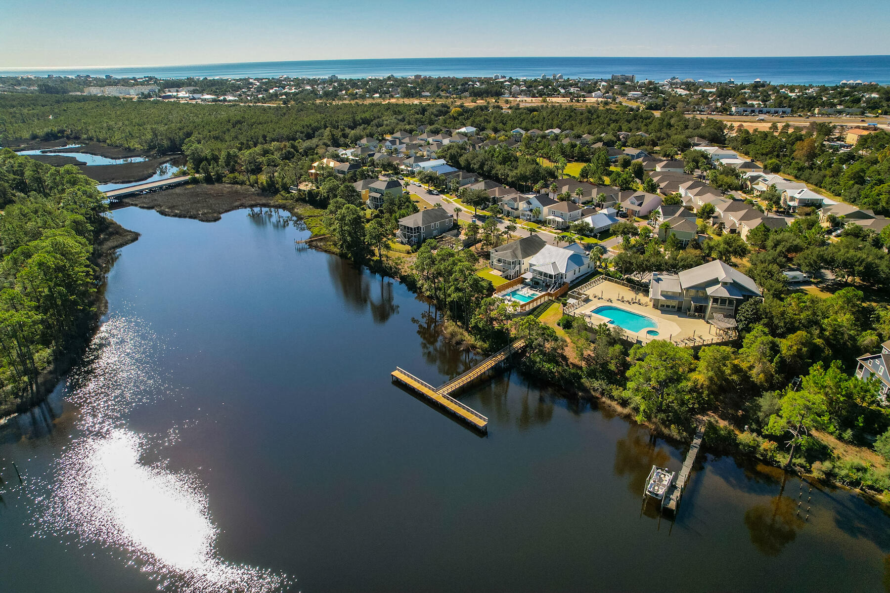 TURTLE COVE - Residential