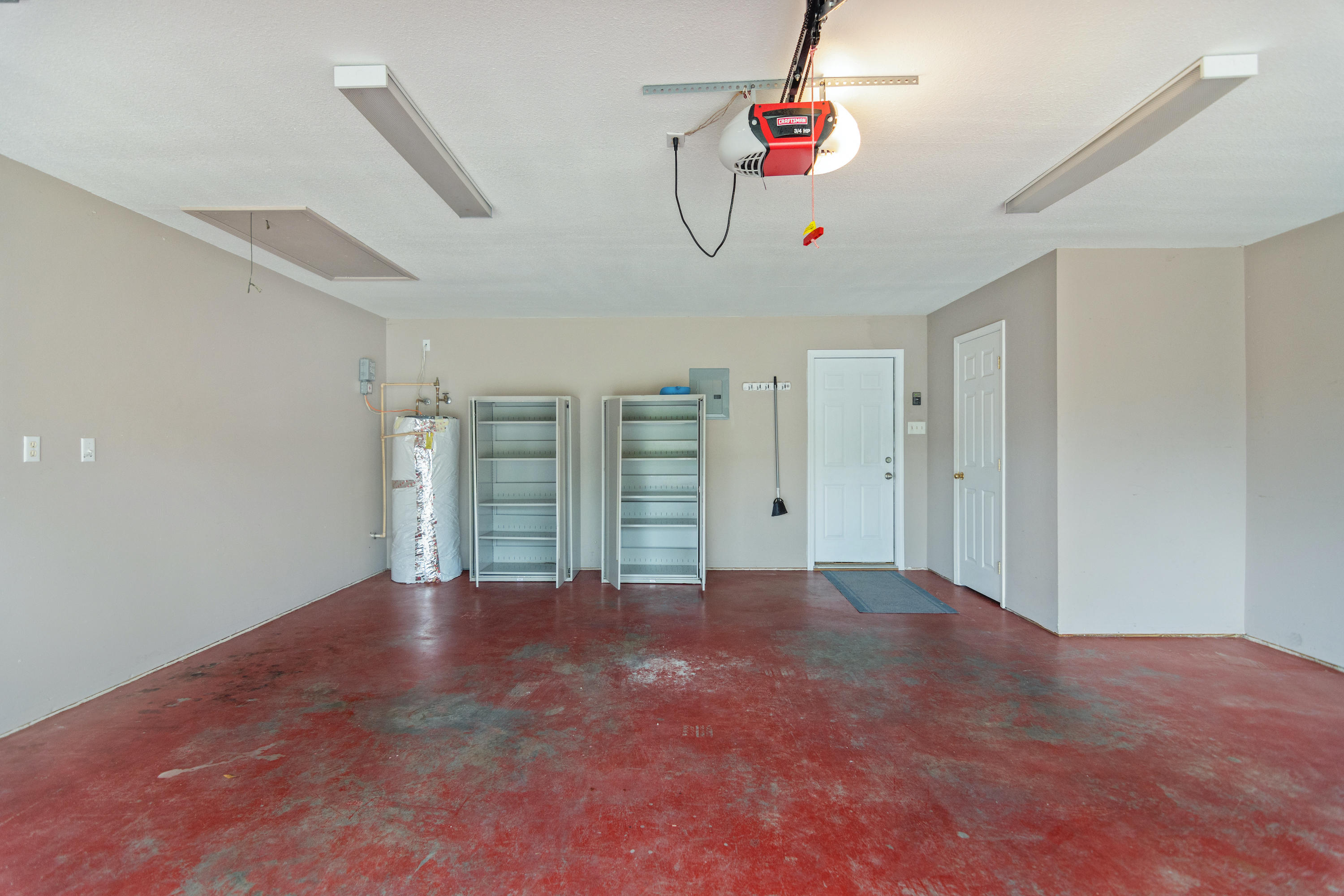 ROLLING HILLS ESTATES - Residential