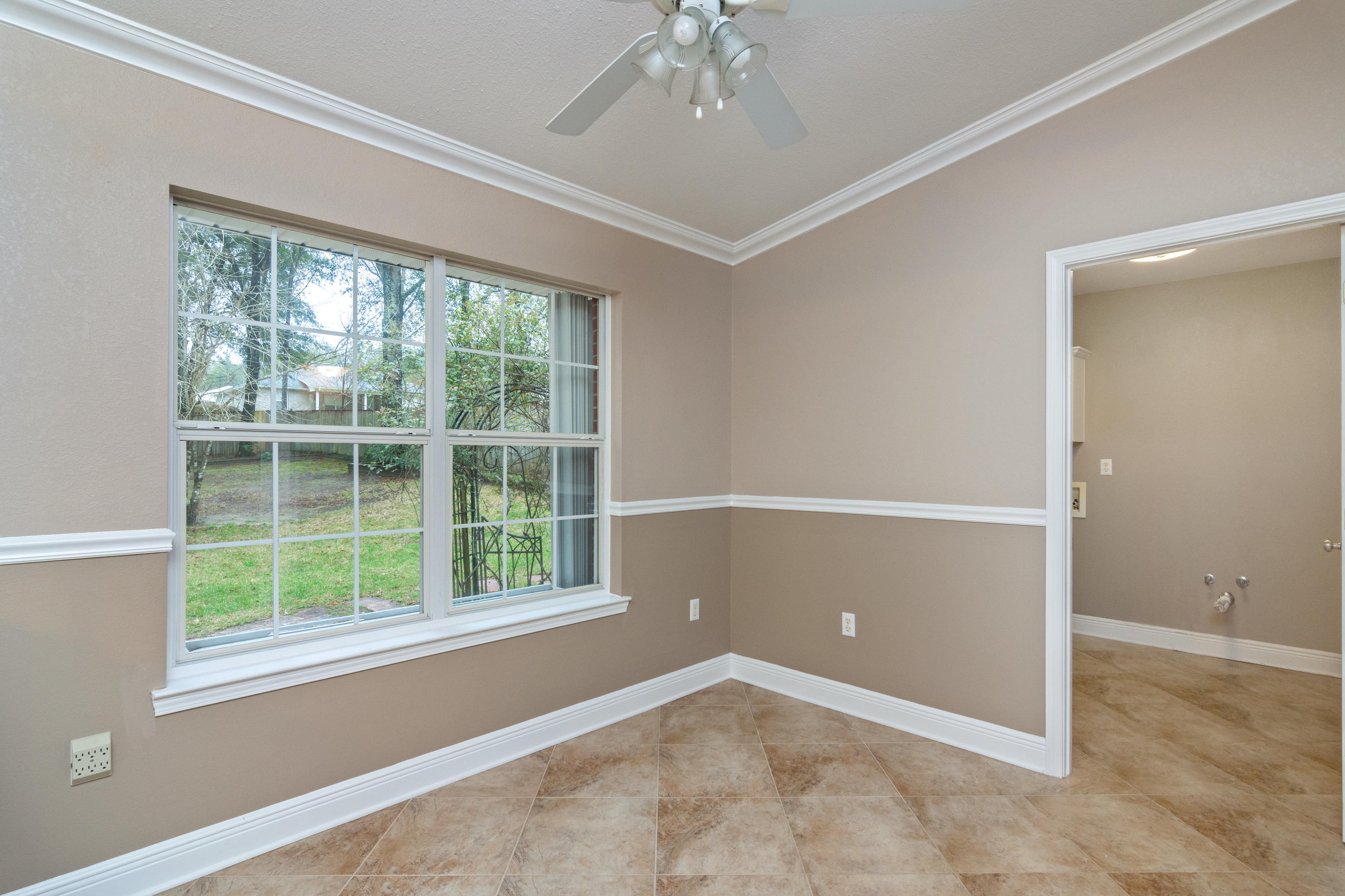 ROLLING HILLS ESTATES - Residential