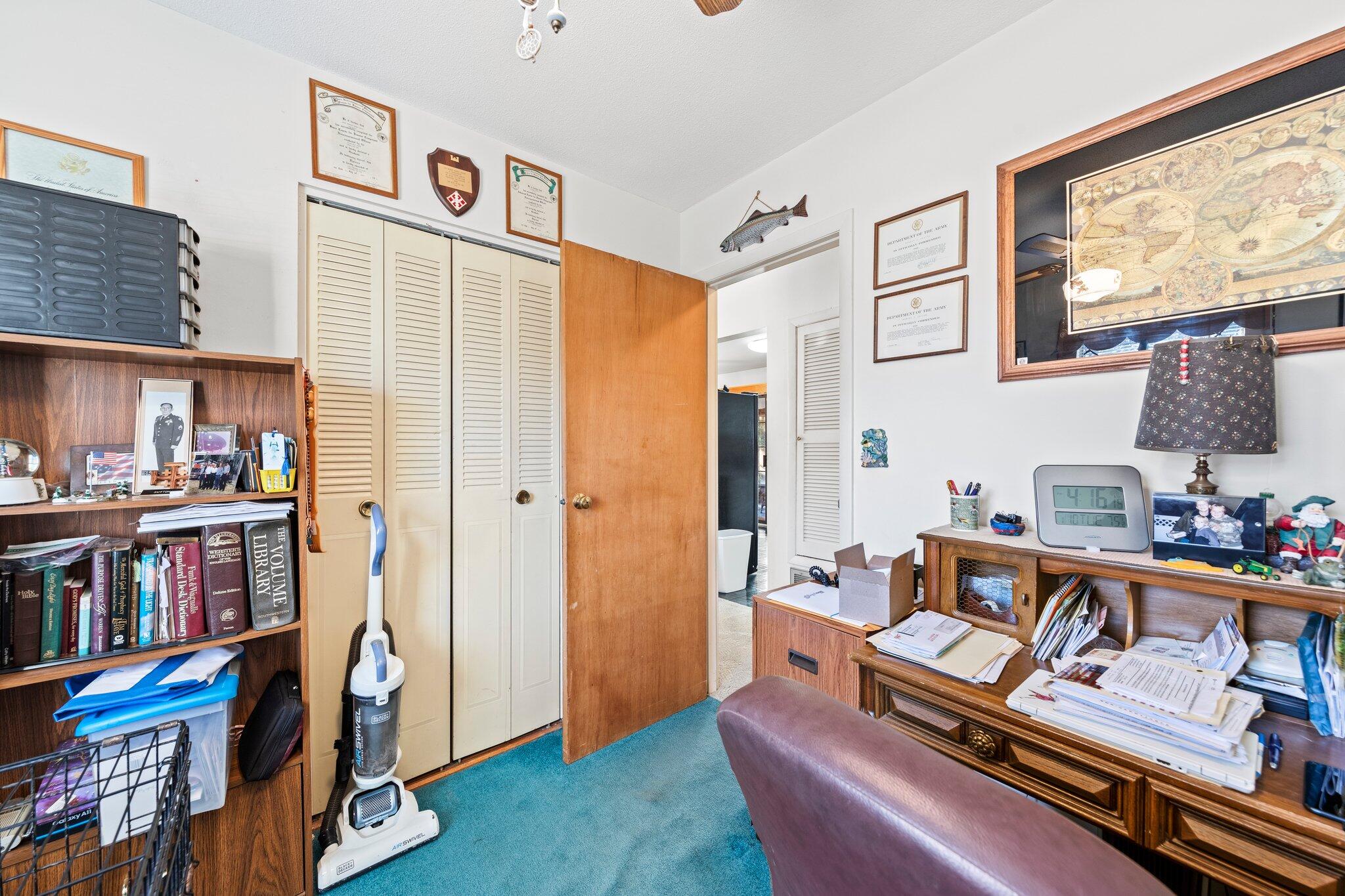 SANTASIA PARK 1ST ADD LOT 6 BLK D - Residential