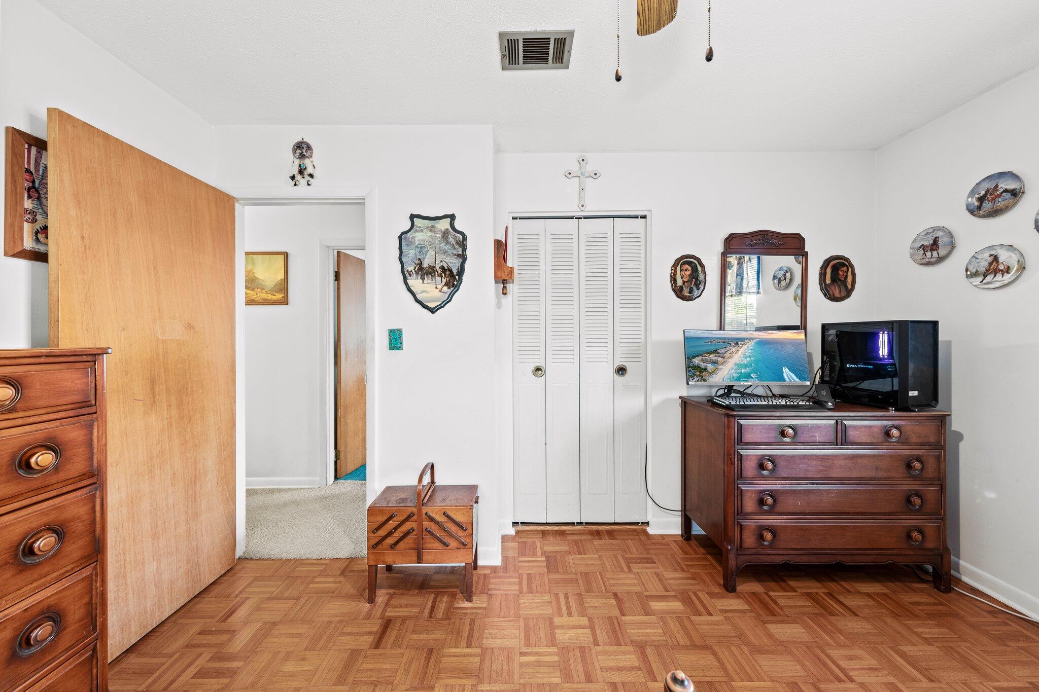 SANTASIA PARK 1ST ADD LOT 6 BLK D - Residential