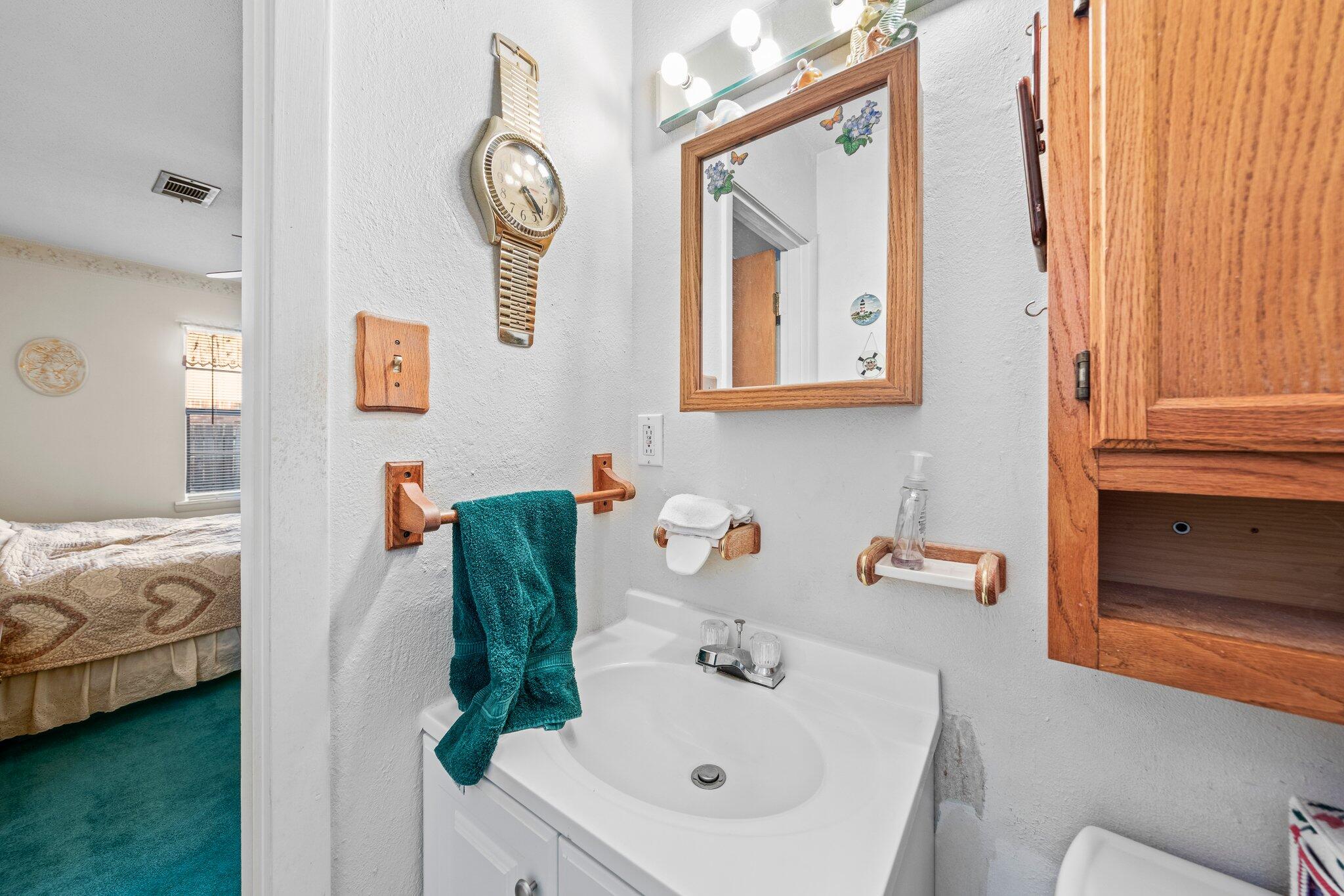 SANTASIA PARK 1ST ADD LOT 6 BLK D - Residential