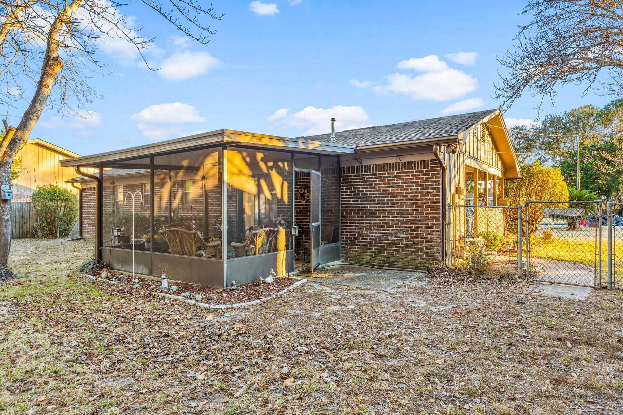 SANTASIA PARK 1ST ADD LOT 6 BLK D - Residential