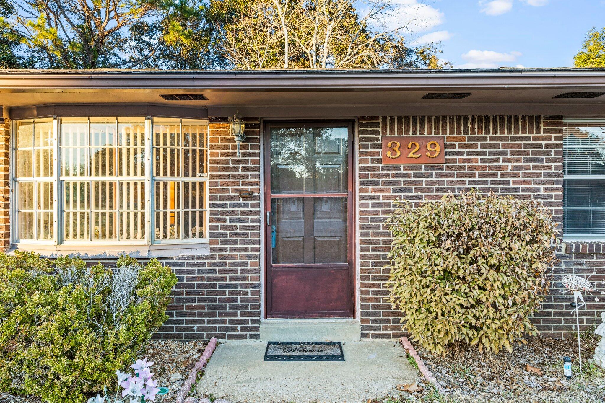 SANTASIA PARK 1ST ADD LOT 6 BLK D - Residential