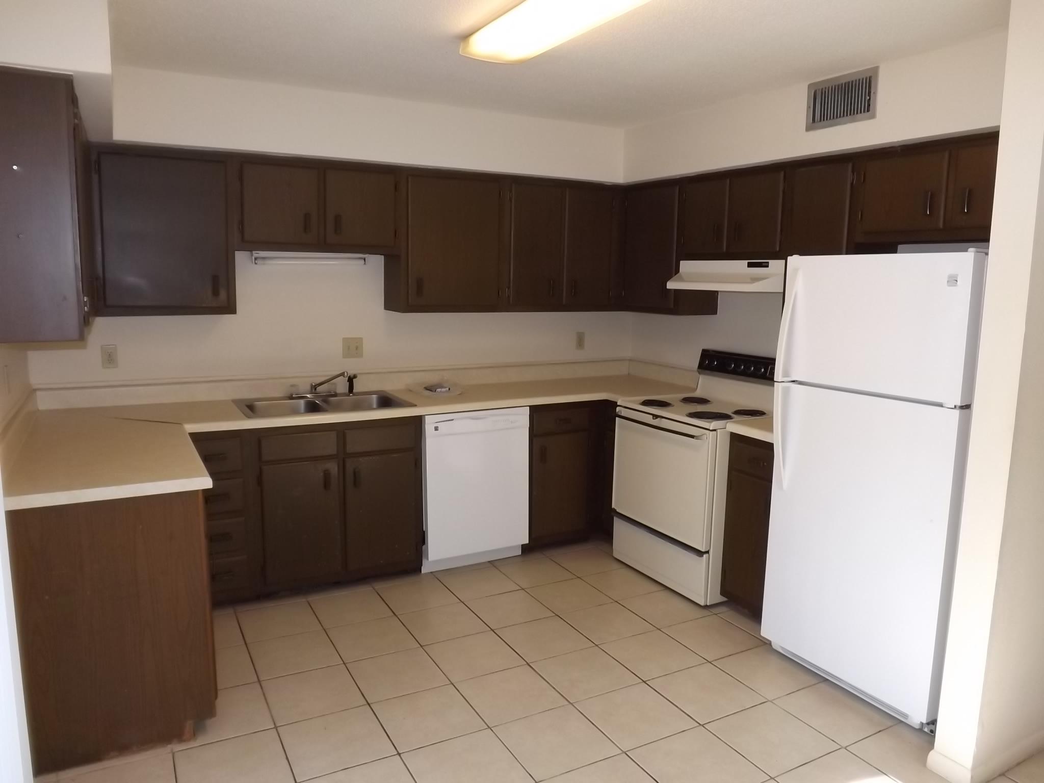 PARK VIEW T/H UNIT 7 - Residential