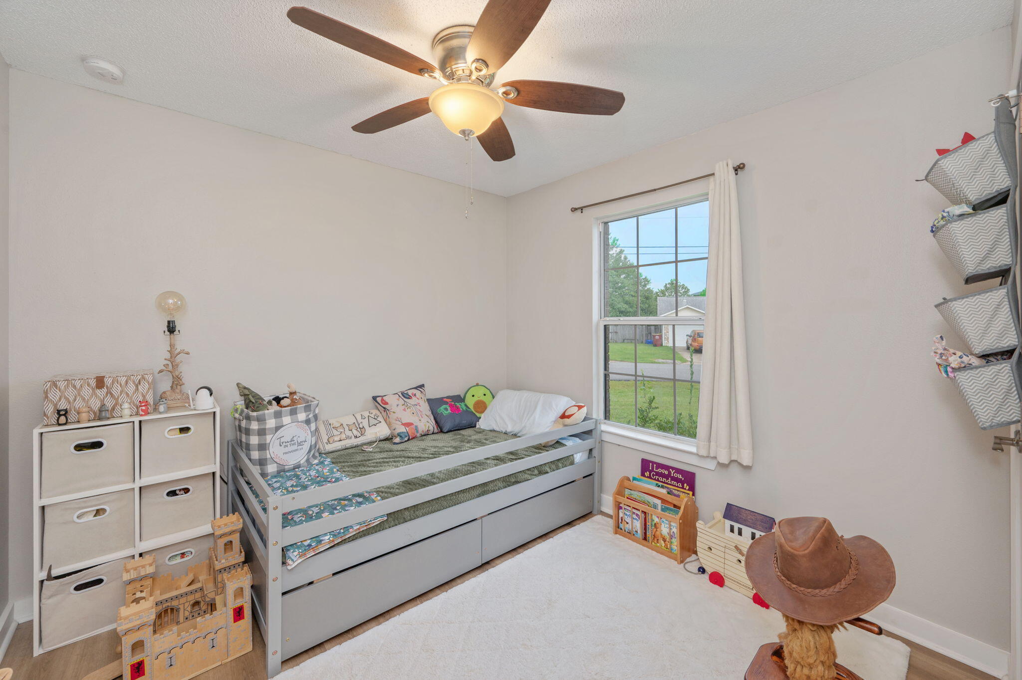 SHOAL TERRACE ESTATES - Residential Lease