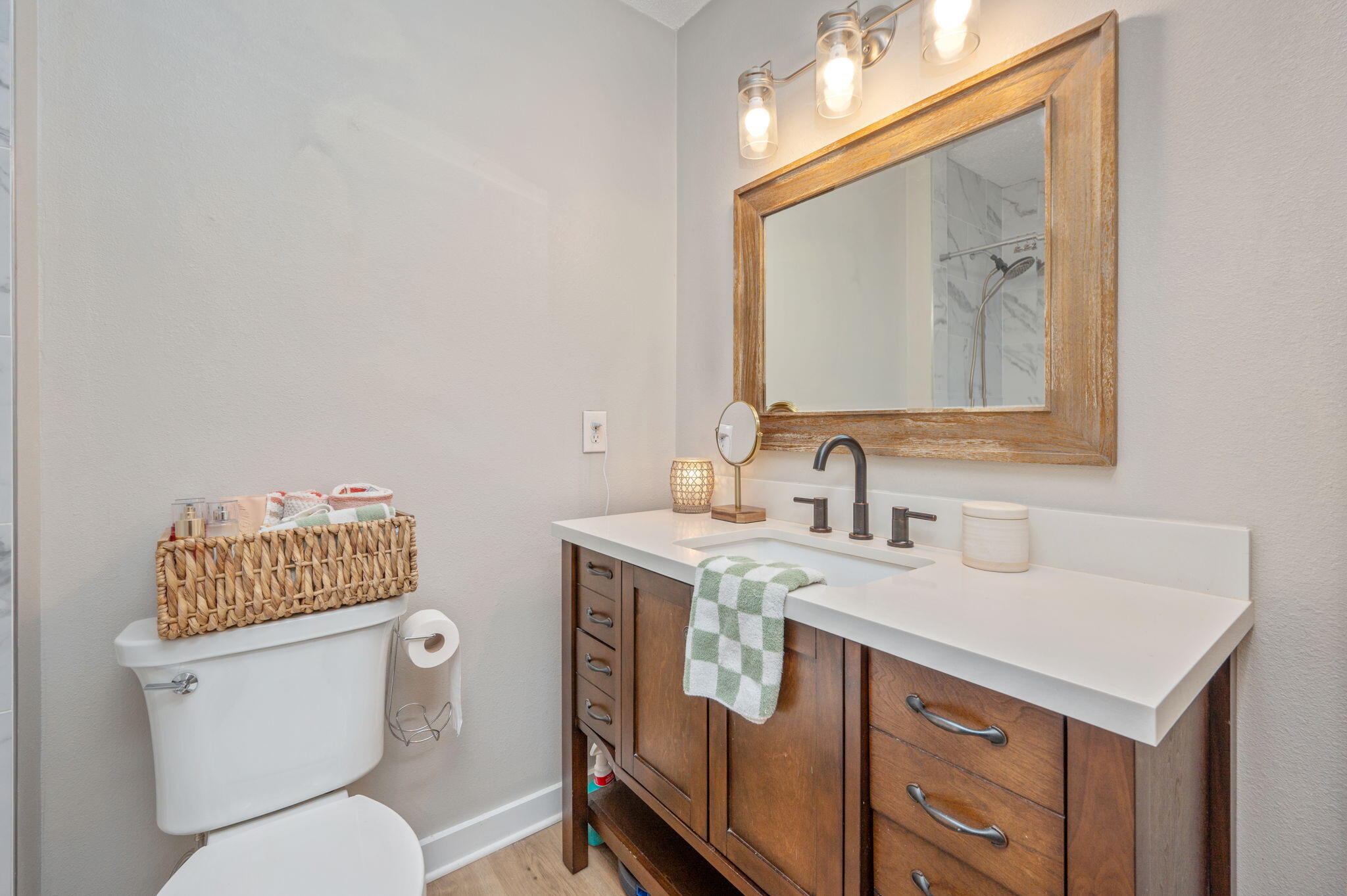 SHOAL TERRACE ESTATES - Residential Lease