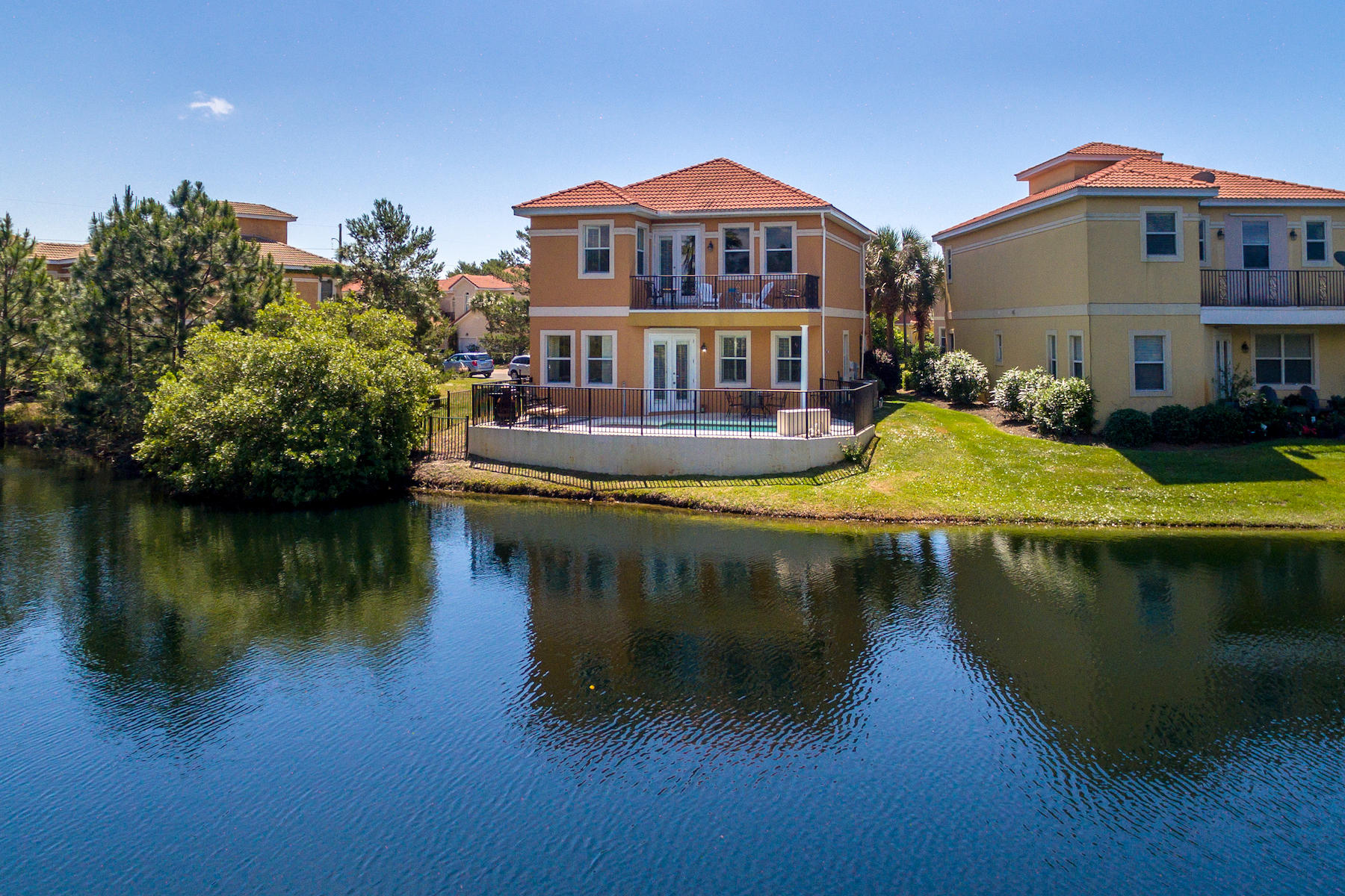 CALUSA BAY S/D - Residential