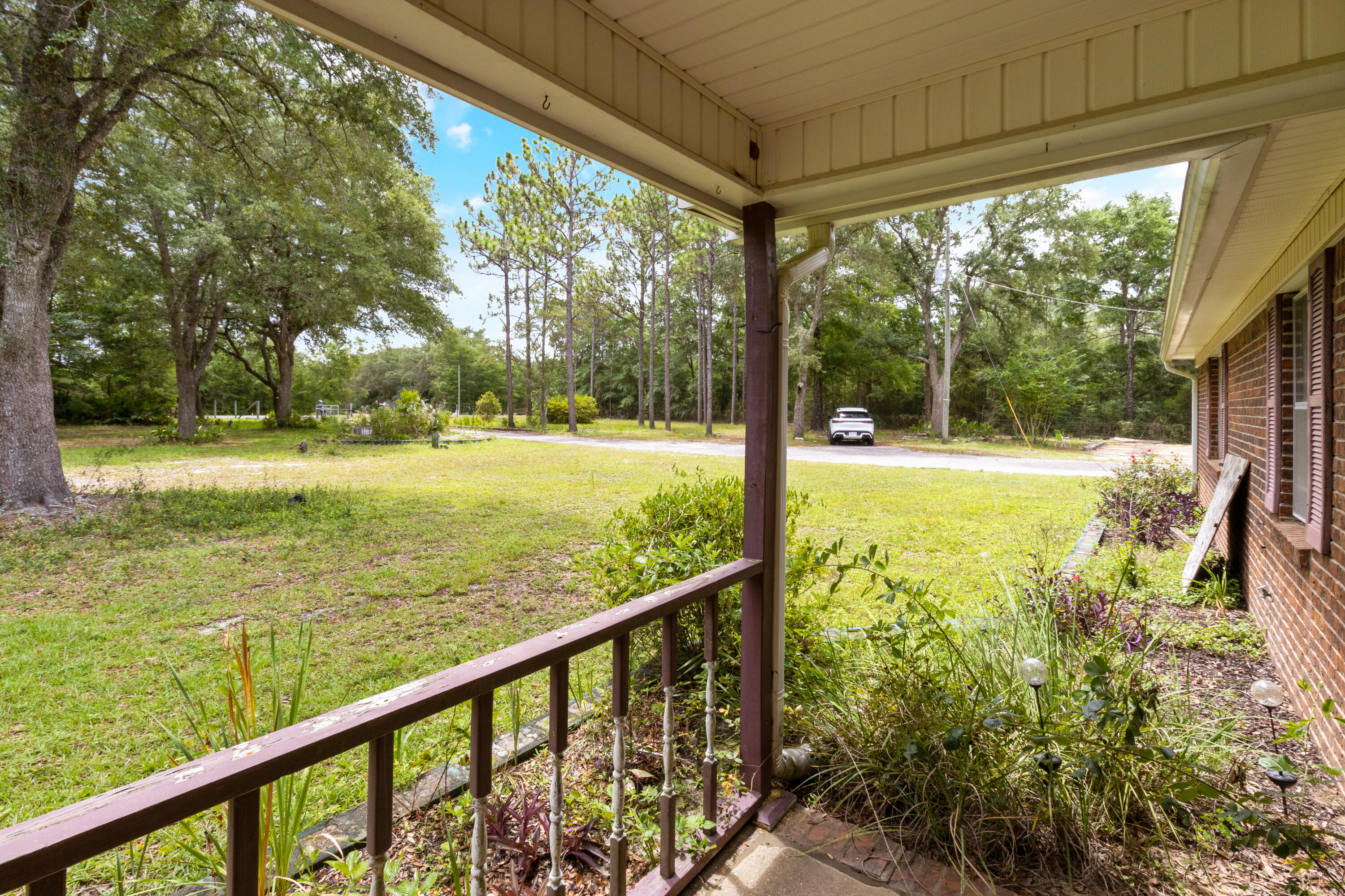 NO RECORDED SUBDIVISION - Residential