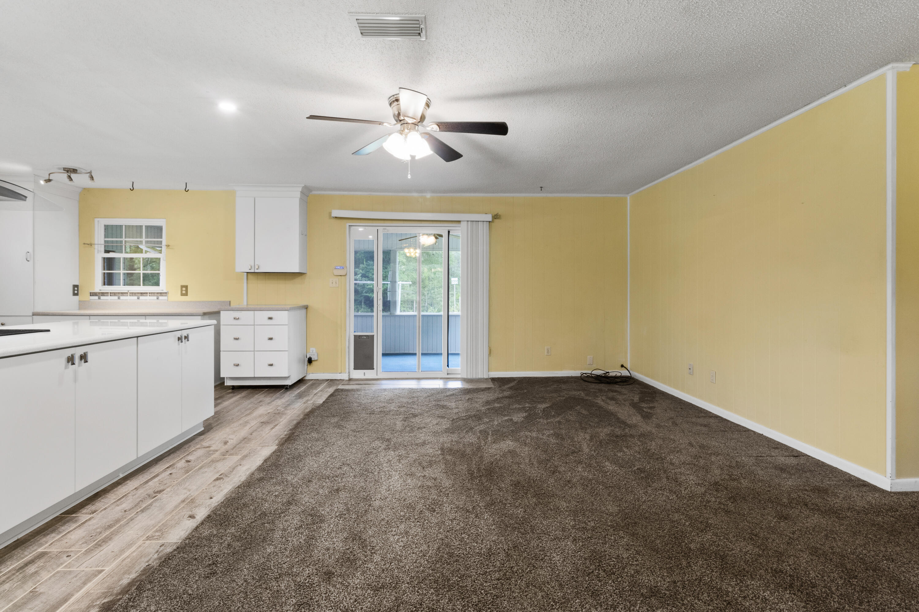 NO RECORDED SUBDIVISION - Residential