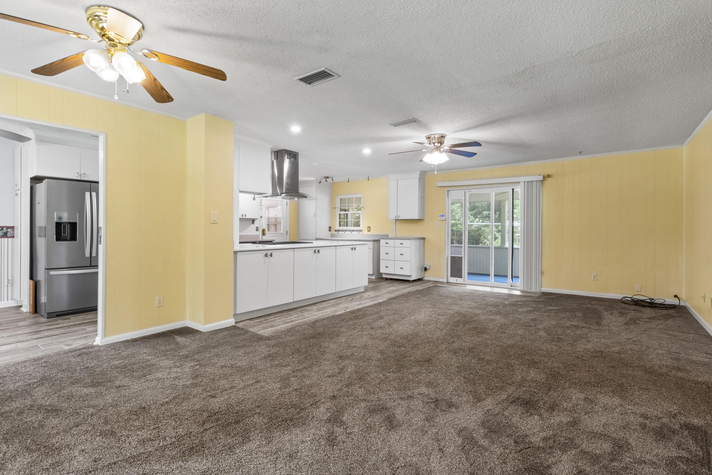 NO RECORDED SUBDIVISION - Residential