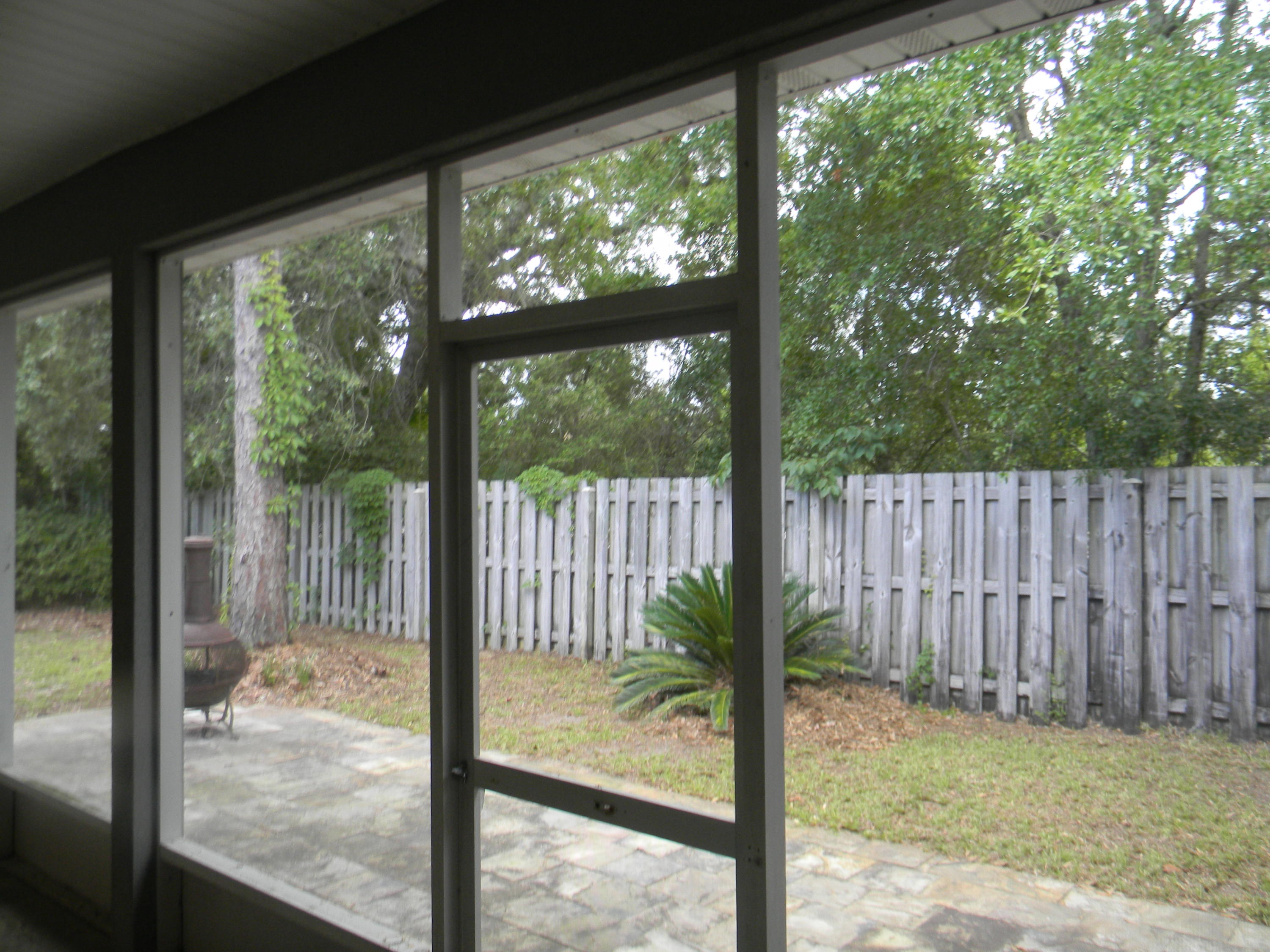 CHARDONNAY ESTATES - Residential