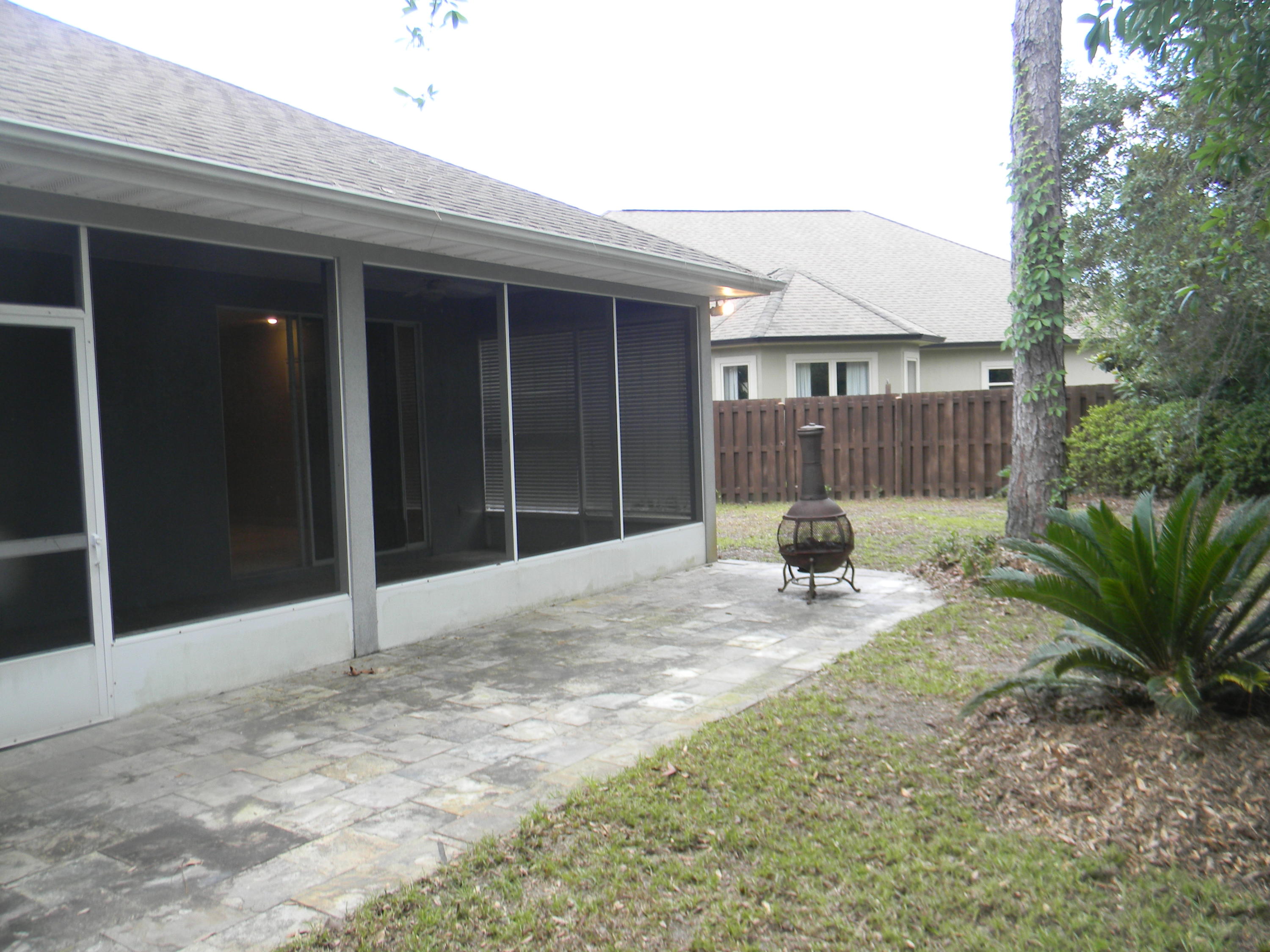 CHARDONNAY ESTATES - Residential