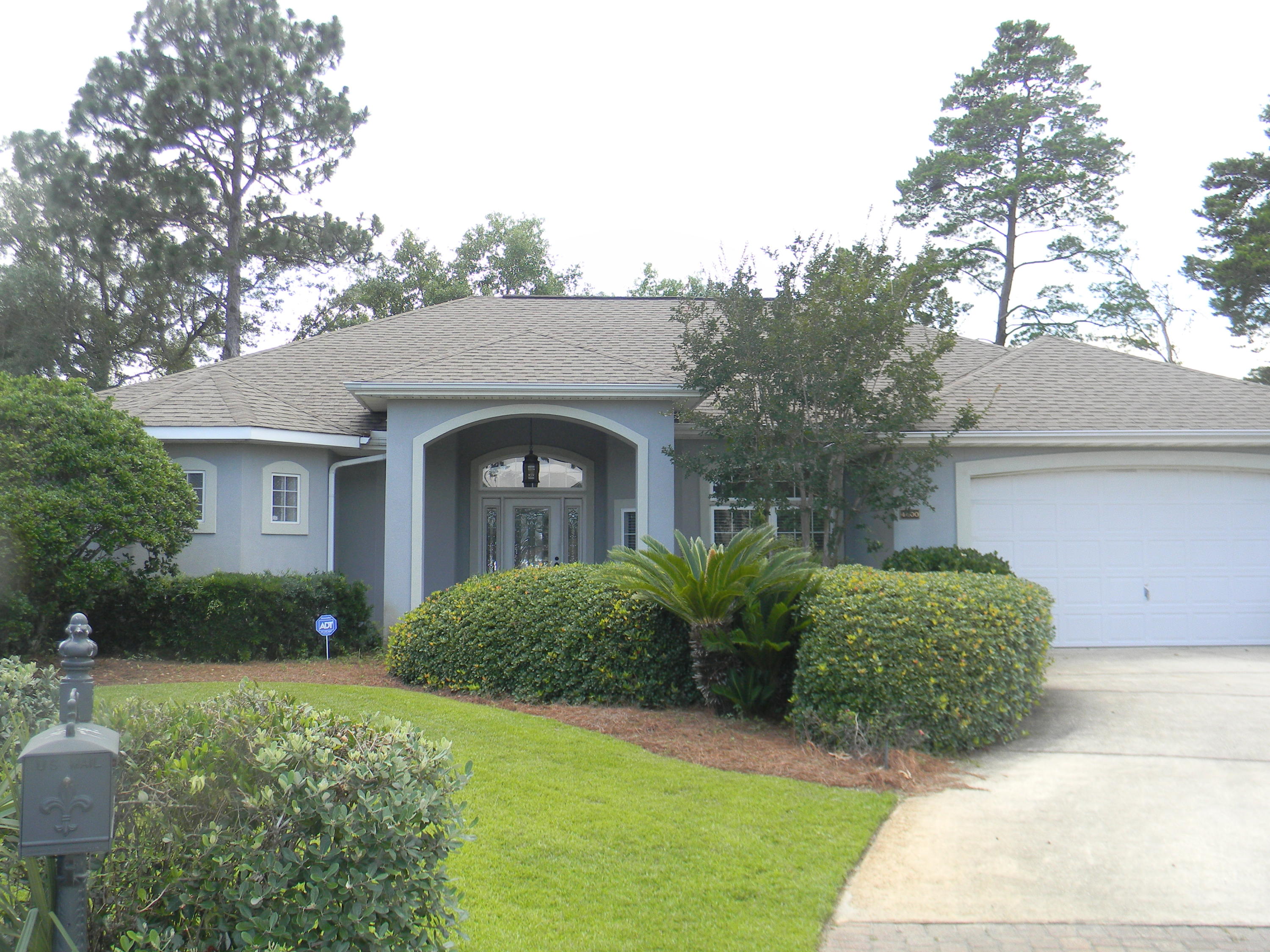 CHARDONNAY ESTATES - Residential