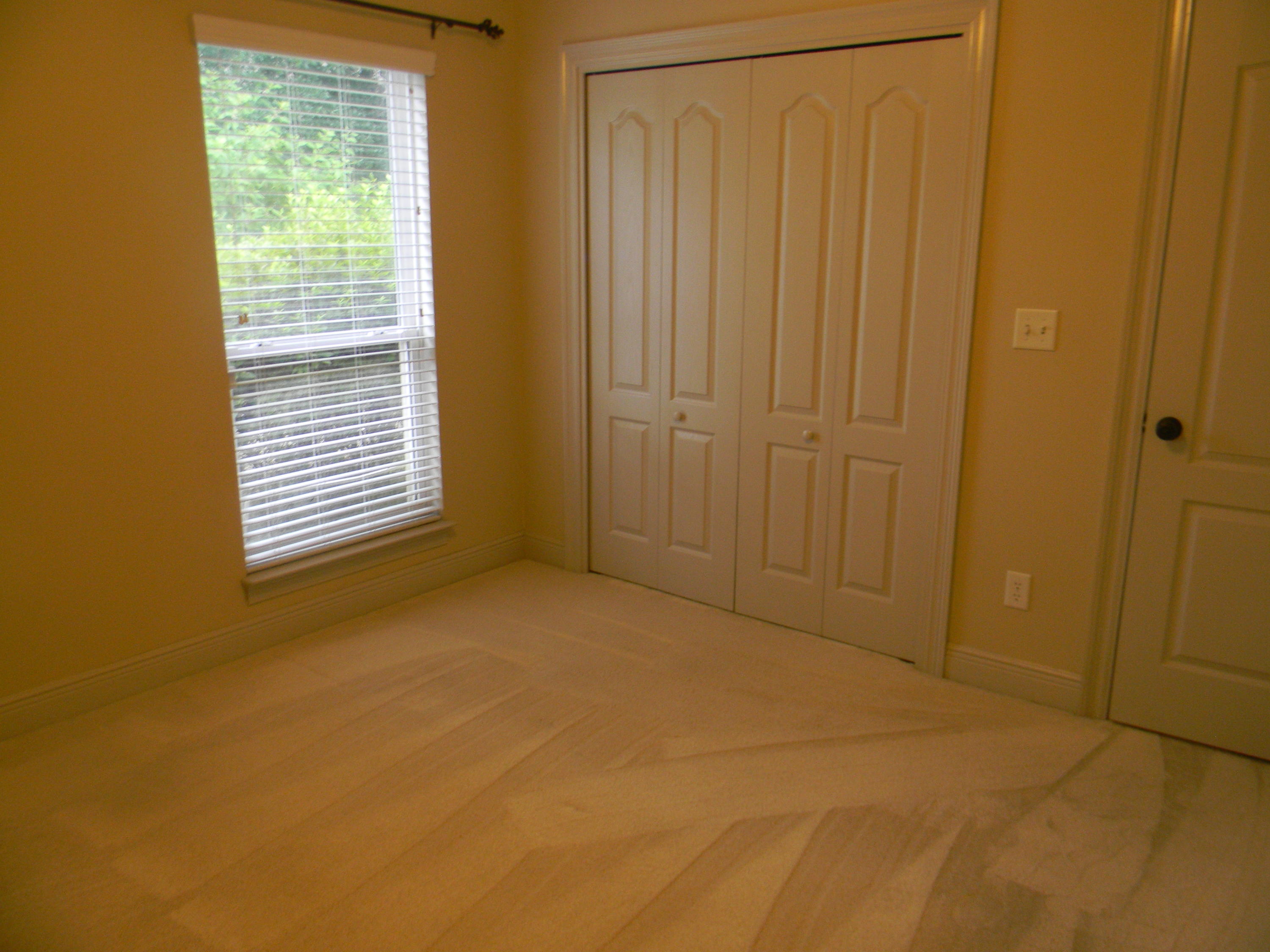 CHARDONNAY ESTATES - Residential