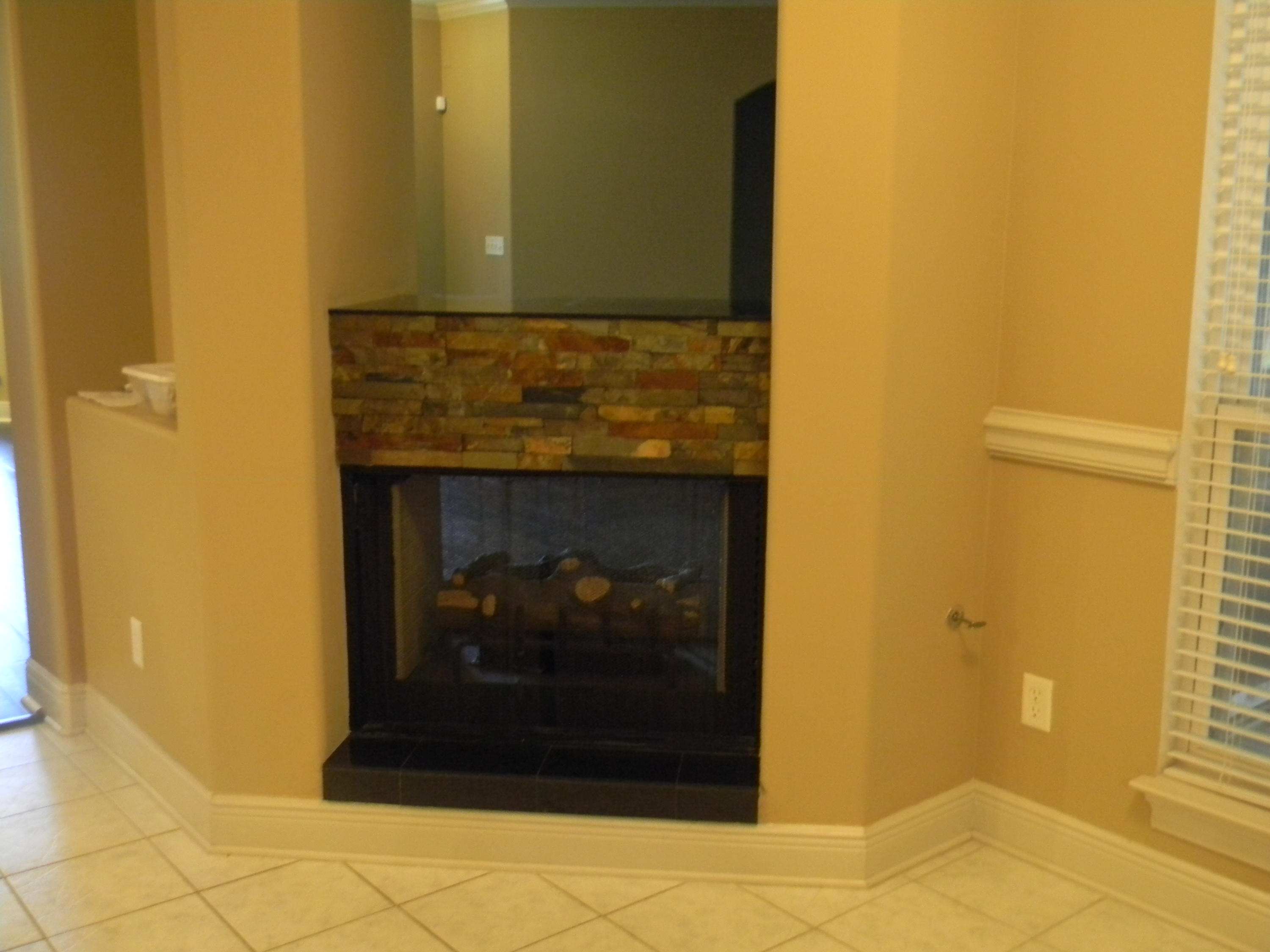 CHARDONNAY ESTATES - Residential