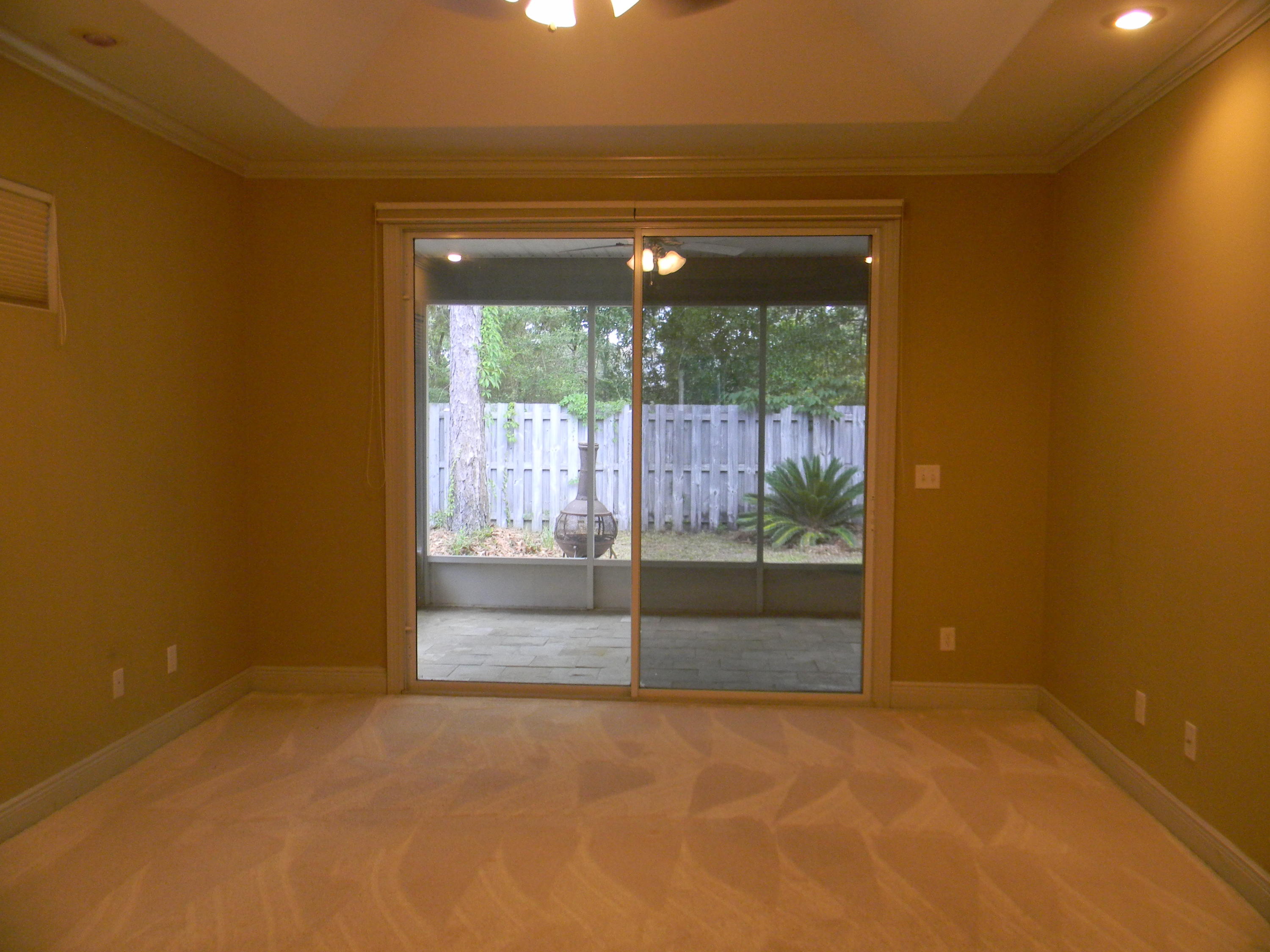 CHARDONNAY ESTATES - Residential