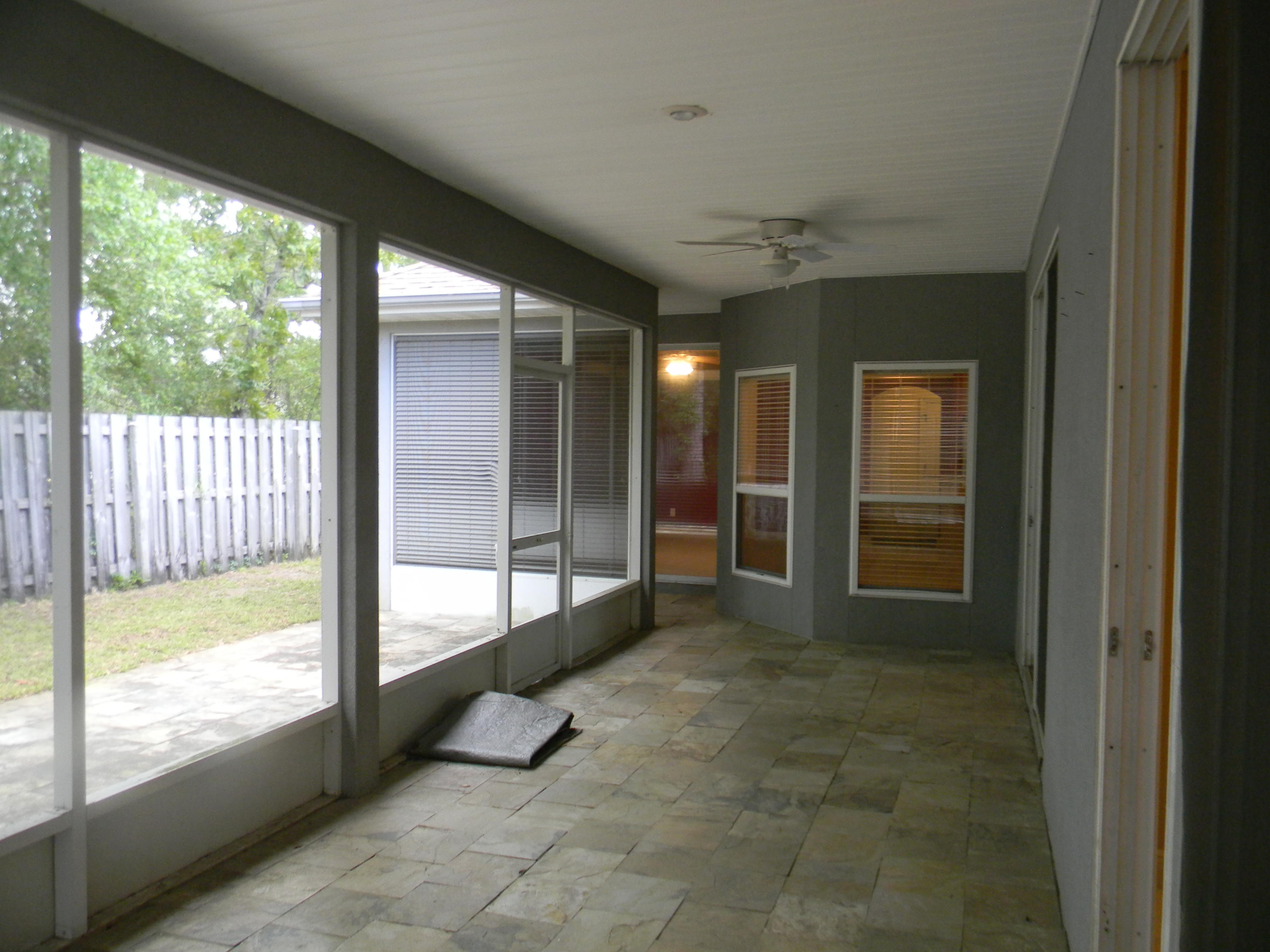 CHARDONNAY ESTATES - Residential