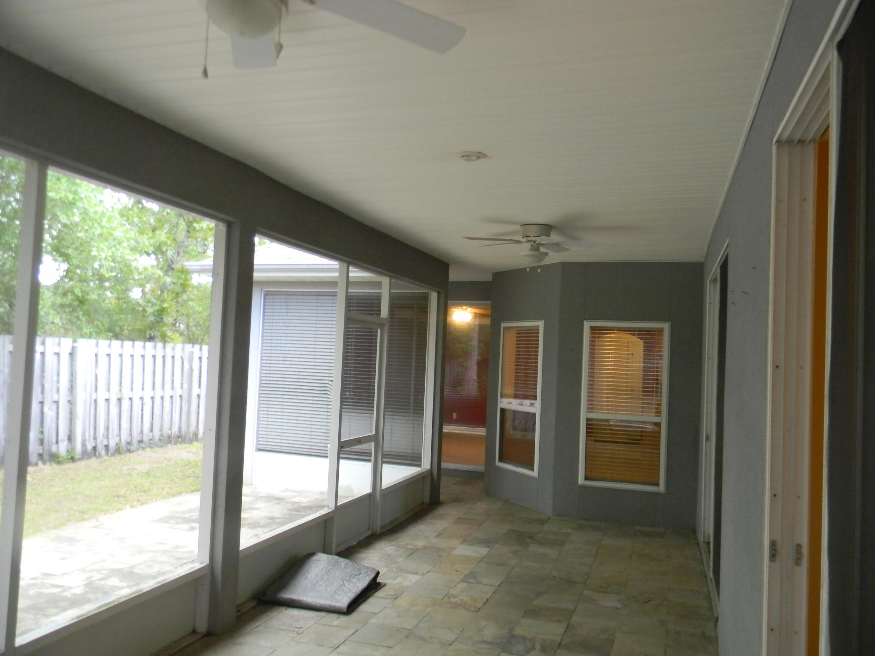 CHARDONNAY ESTATES - Residential