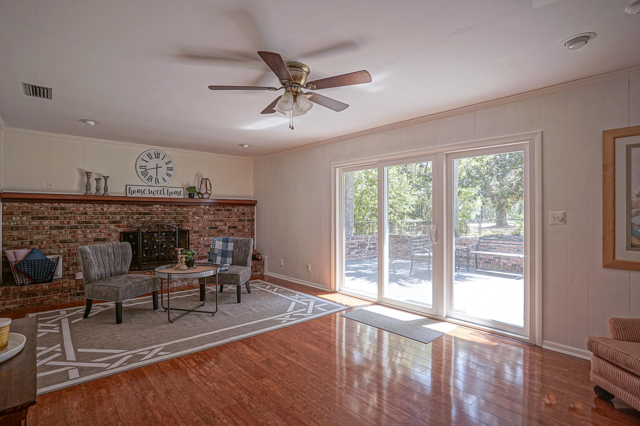 LAKE LORRAINE ESTATES - Residential