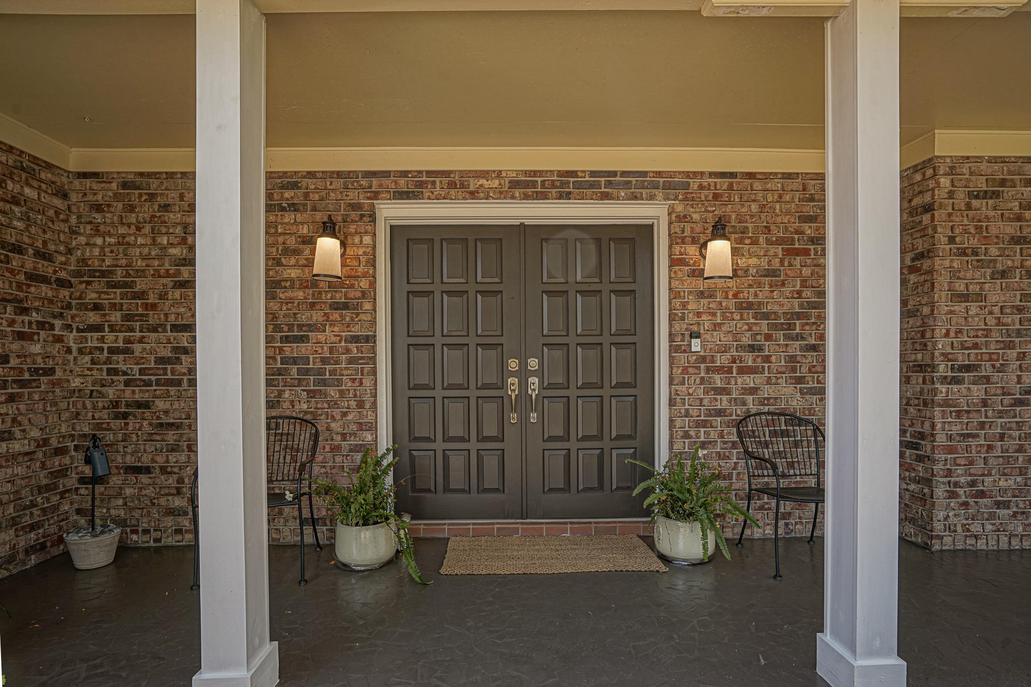 LAKE LORRAINE ESTATES - Residential