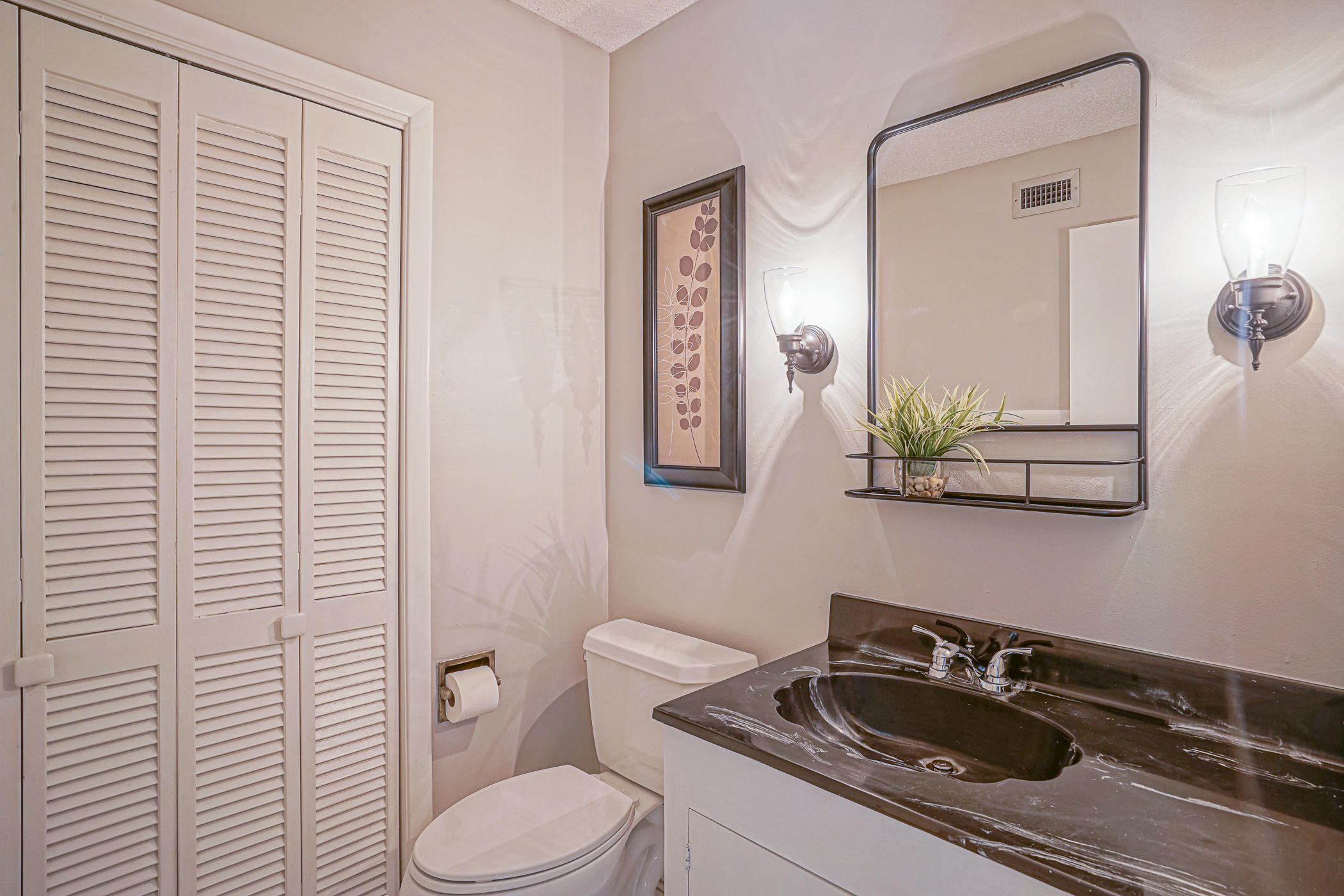 LAKE LORRAINE ESTATES - Residential