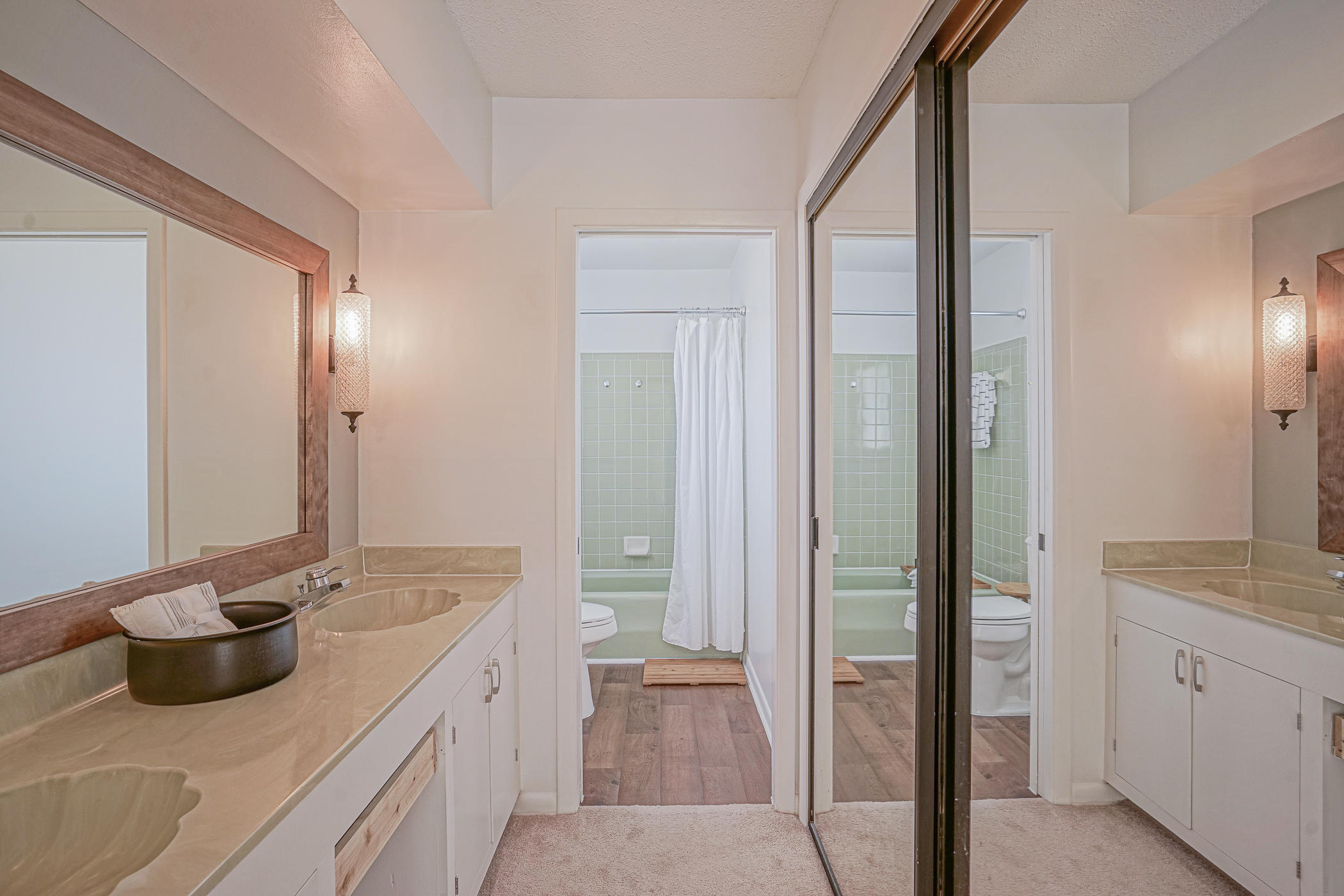 LAKE LORRAINE ESTATES - Residential