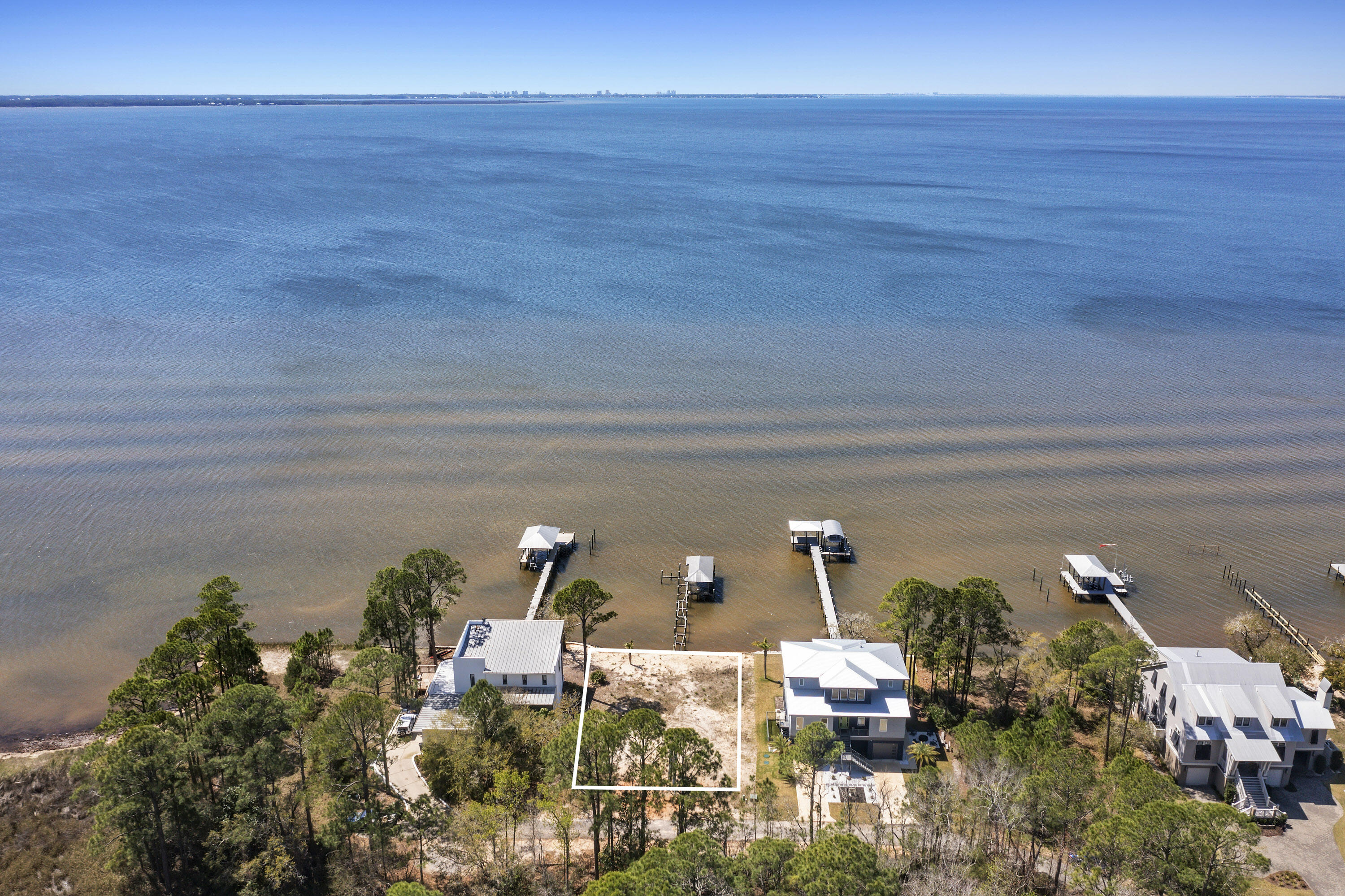 Bay Harbour S / D - Land