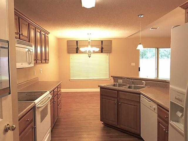 OLD BETHEL ESTATES PH II - Residential Lease