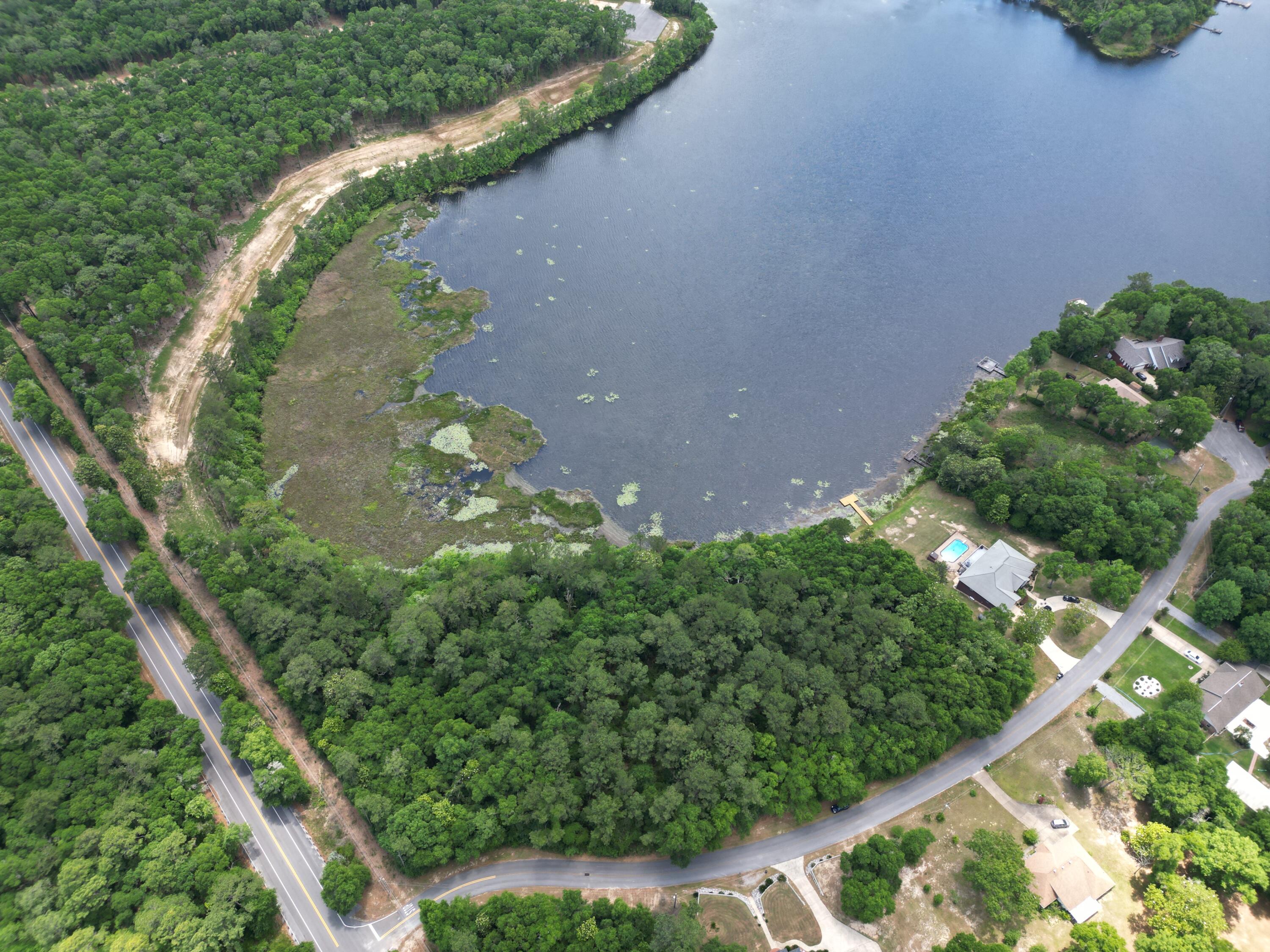 LOT 40 LAKE HOLLEY S/D PB 7-35 - Land