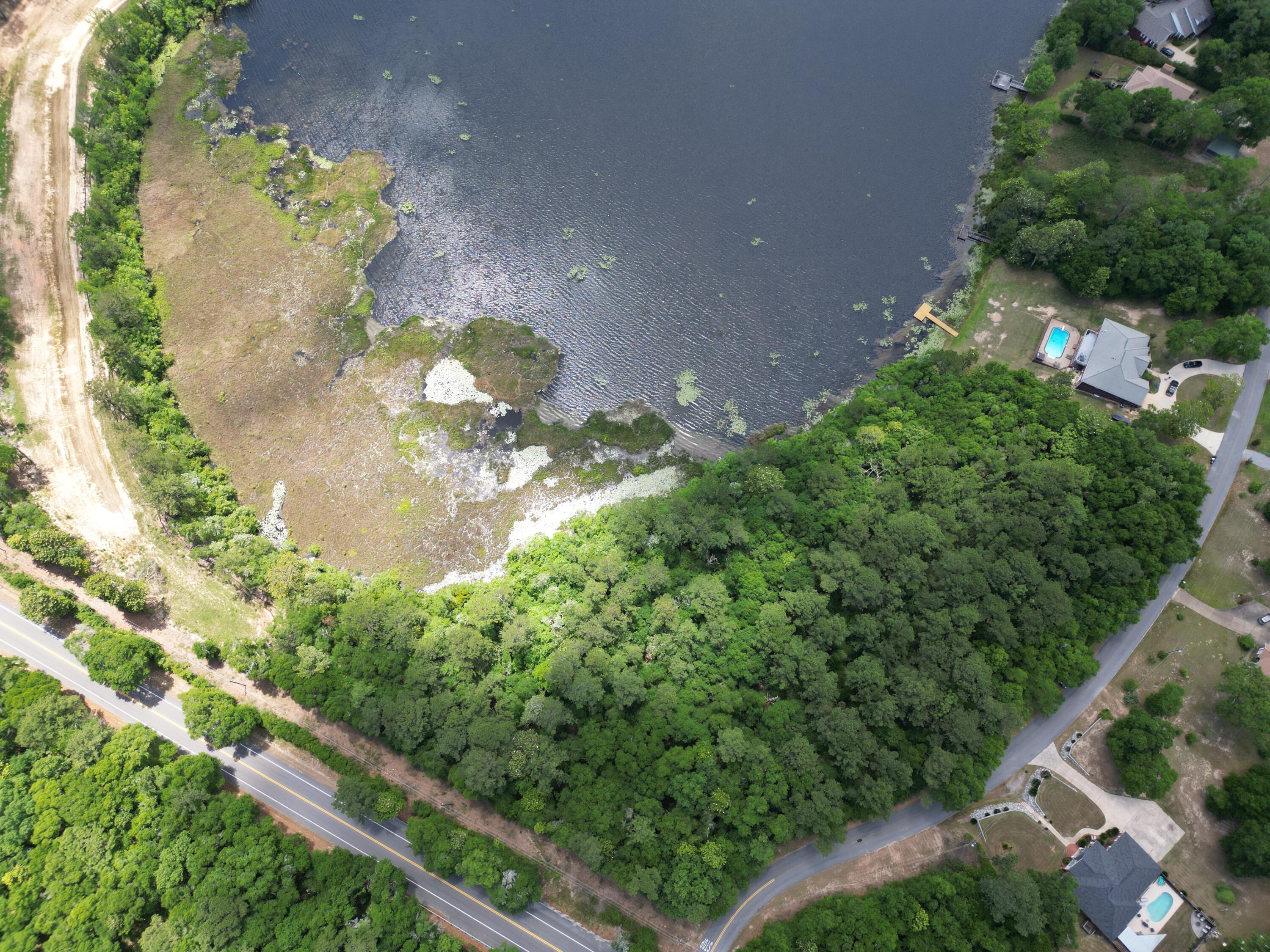 LOT 40 LAKE HOLLEY S/D PB 7-35 - Land