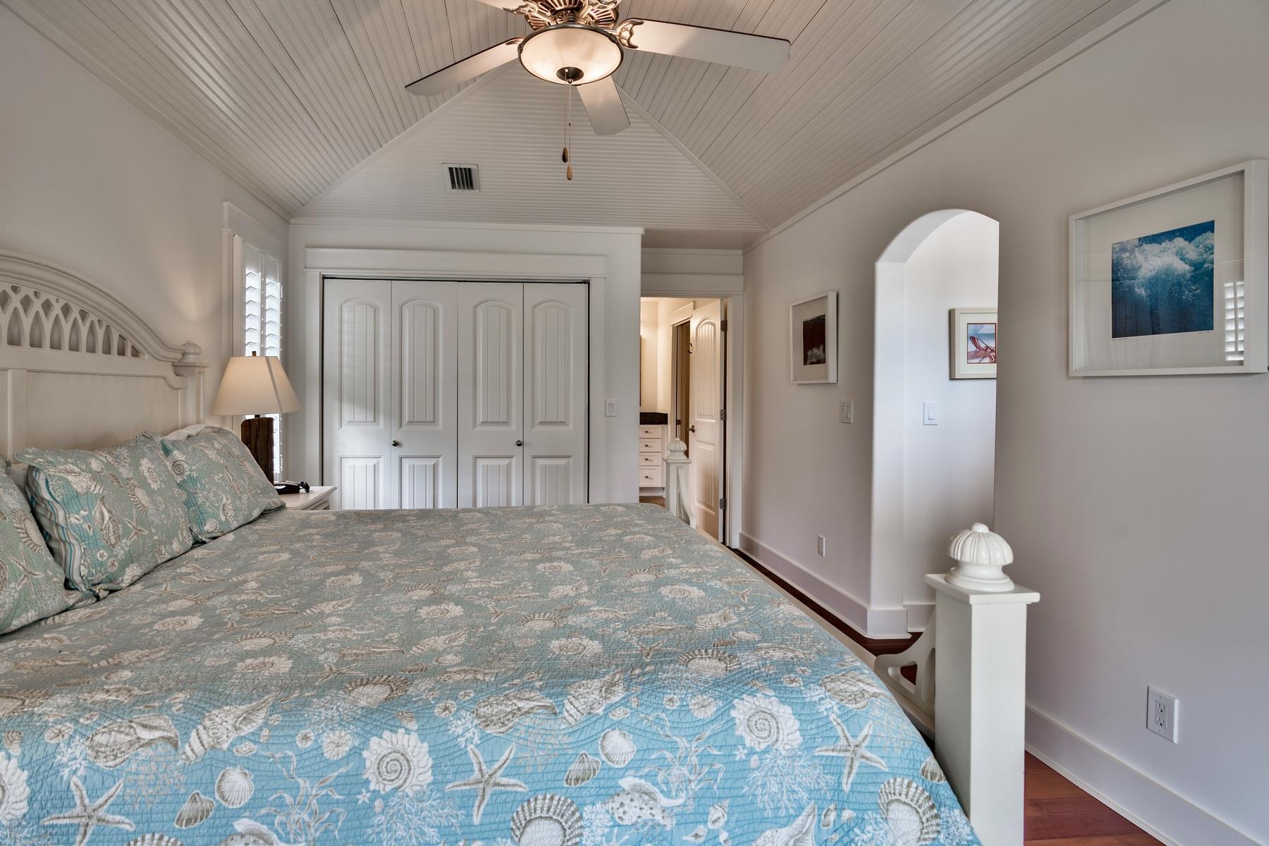 EASTERN LAKE S/D - Residential