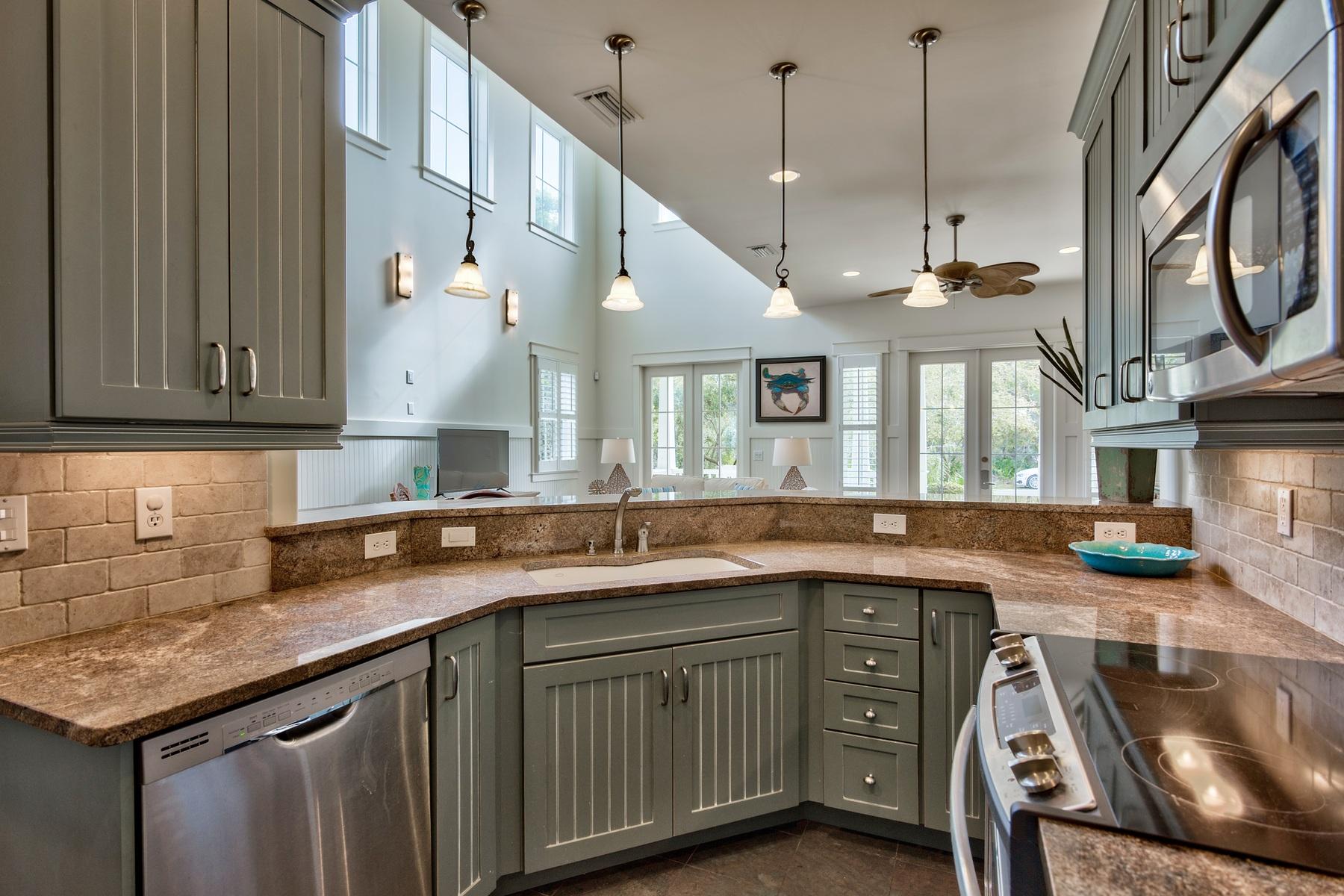 EASTERN LAKE S/D - Residential